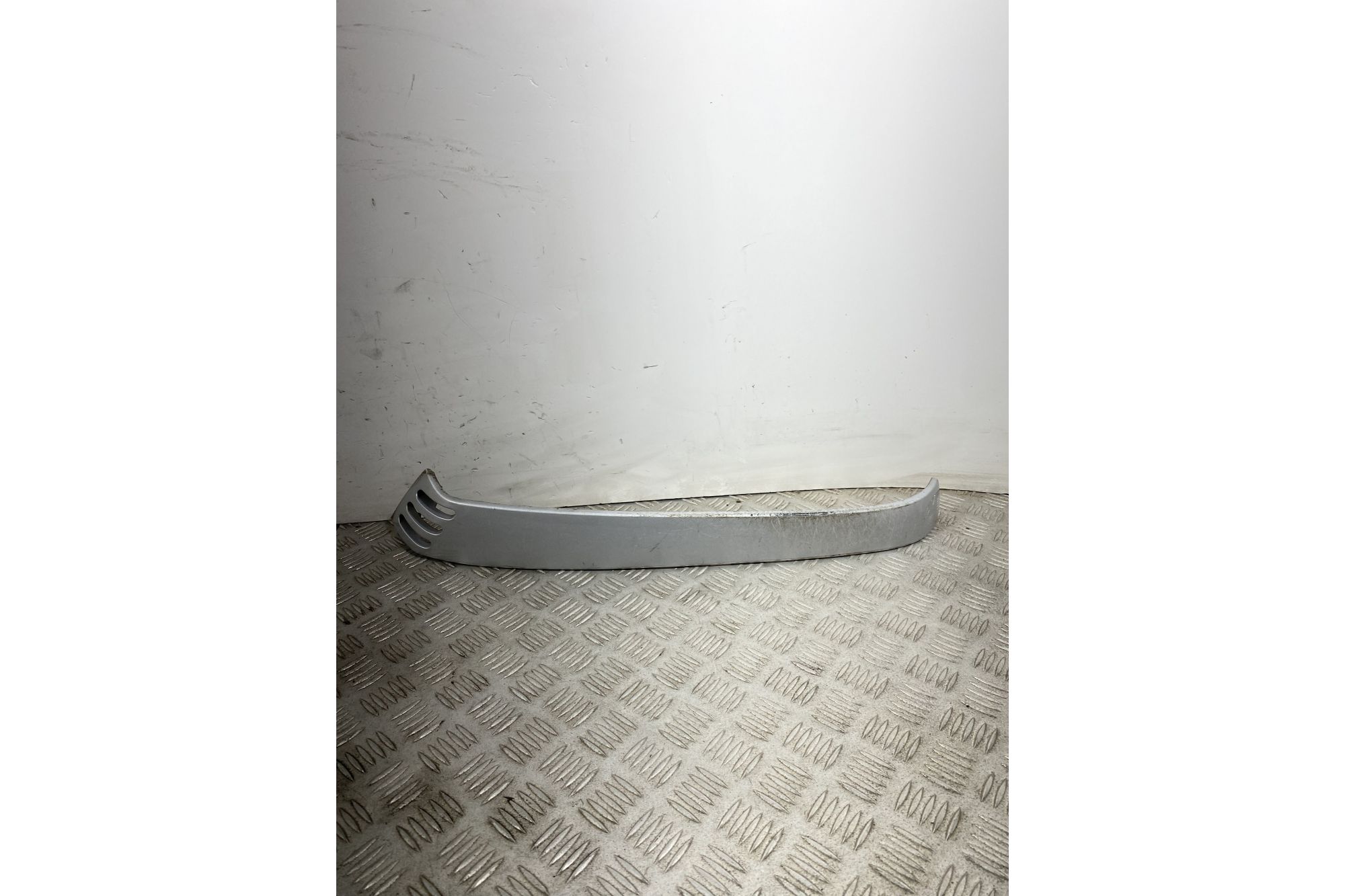 Carena Fianchetto Inferiore Destro DX Piaggio Vespa LX 125 / 150 Dal 2012 al 2013  1741708096467