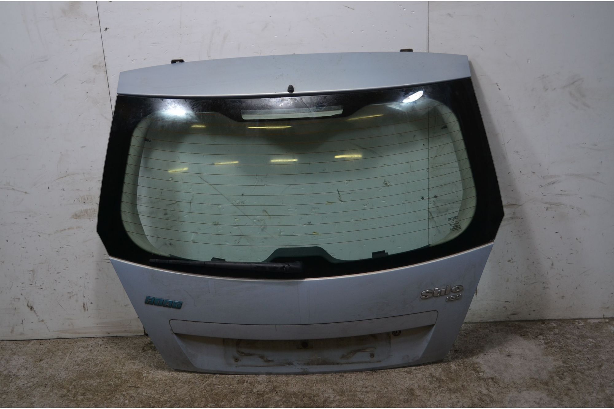 Portellone Bagagliaio Posteriore Fiat Stilo Dal 2001 al 2010 Cod 51735548  1741778714124