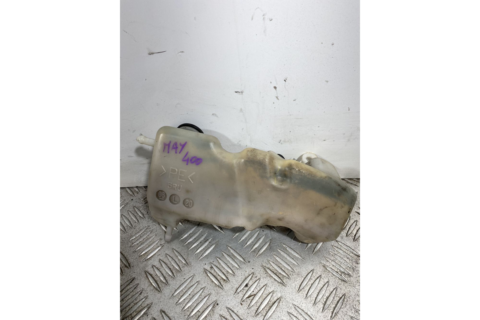 Vaschetta Acqua Yamaha Majesty 400 dal 2004 al 2008  1741779165109