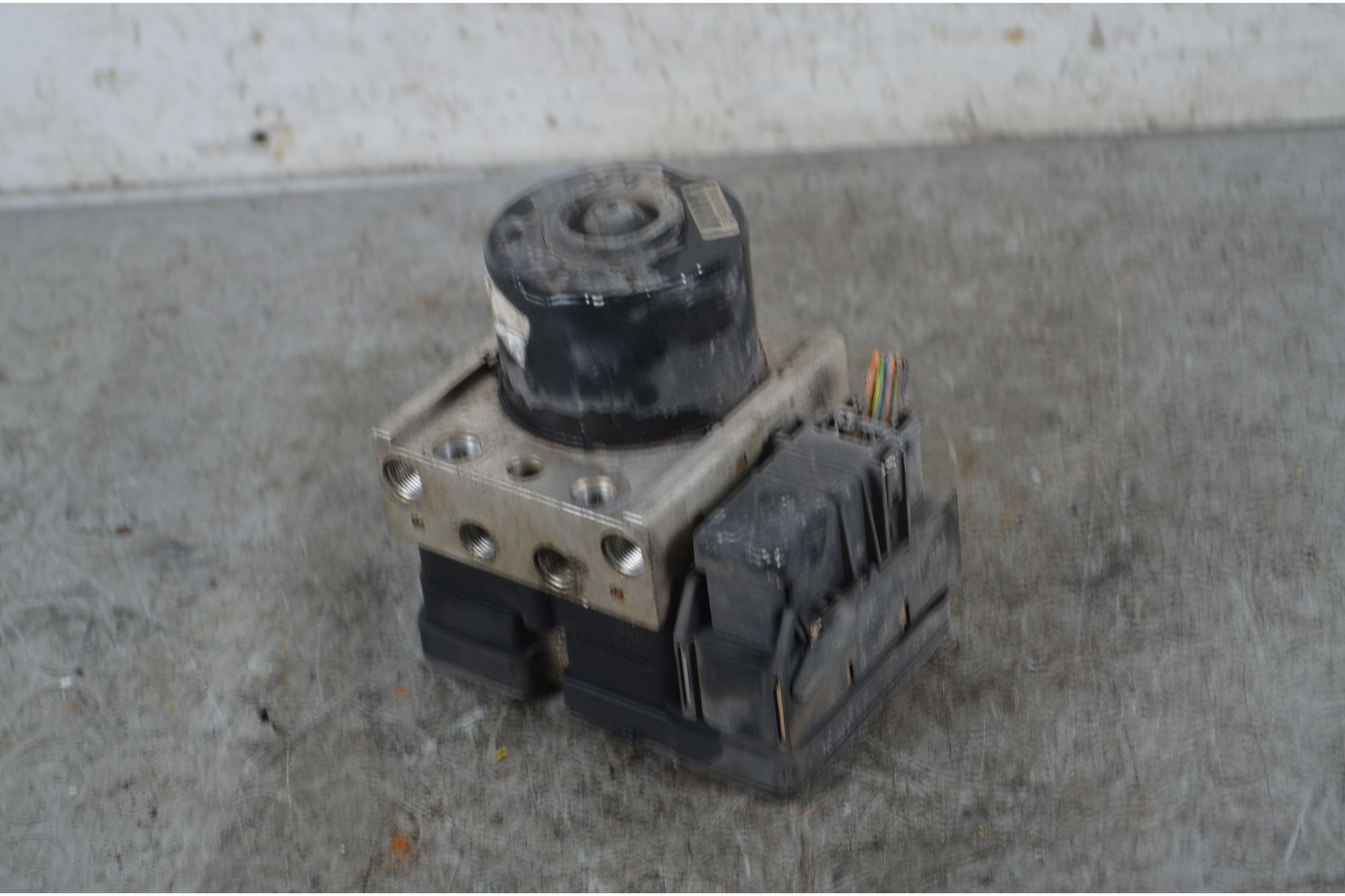 Pompa modulo ABS Ford Fiesta V Dal 2002 al 2004 Cod 100207-00514  1741787046933