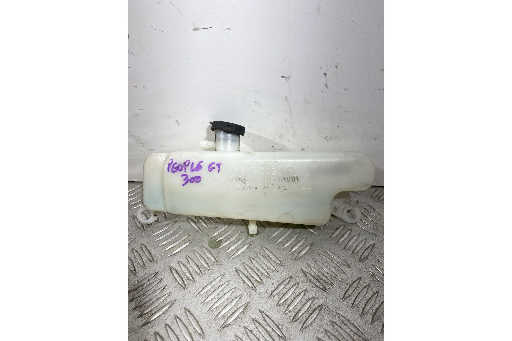 Vaschetta Acqua Kymco People GT 300 Dal 2010 al 2017  1741787814044