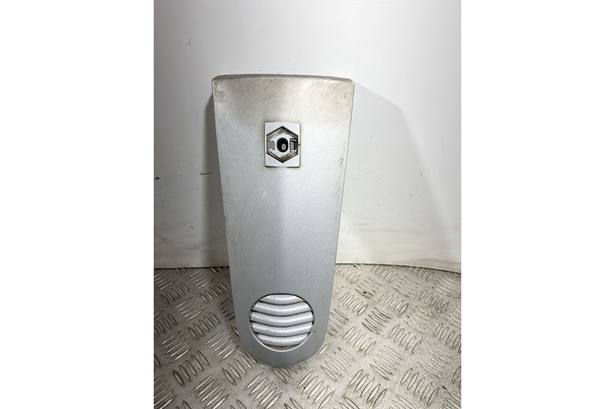 Carena Scudetto Anteriore Piaggio Vespa LX 125 / 150 Dal 2012 al 2013  1741858205351