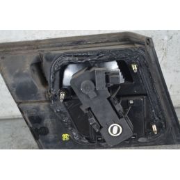Fanale stop posteriore interno DX Nissan Primera Dal 1995 al 2001 cod 265502F925  1741863373557