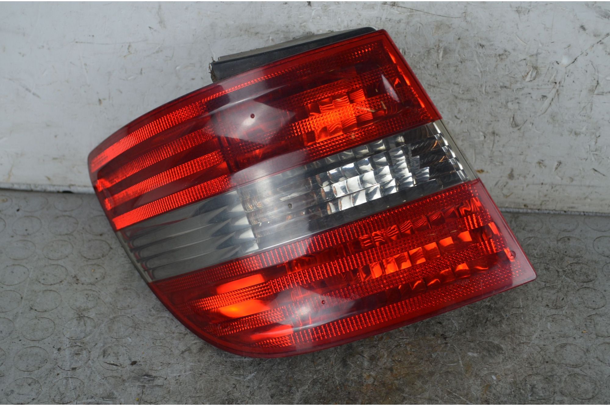 Fanale Stop Posteriore Esterno SX Mercedes Classe B W245  Dal 2005 al 2011 Cod A1698202564  1741876604617