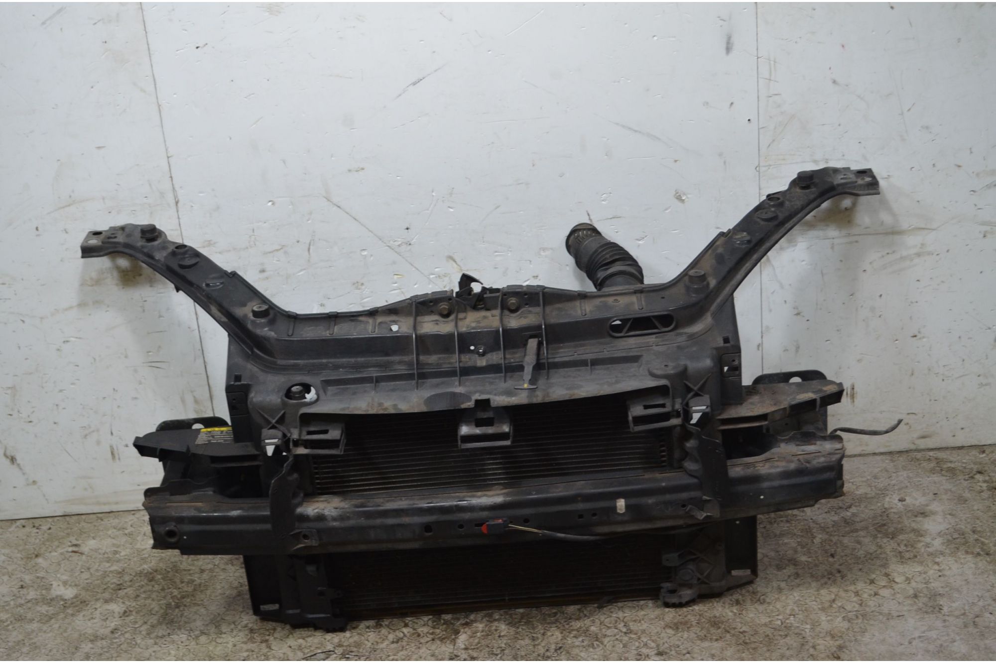 Ossatura calandra Ford Fiesta V Dal 2002 al 2008 Cod oe 1518176  1741882014769