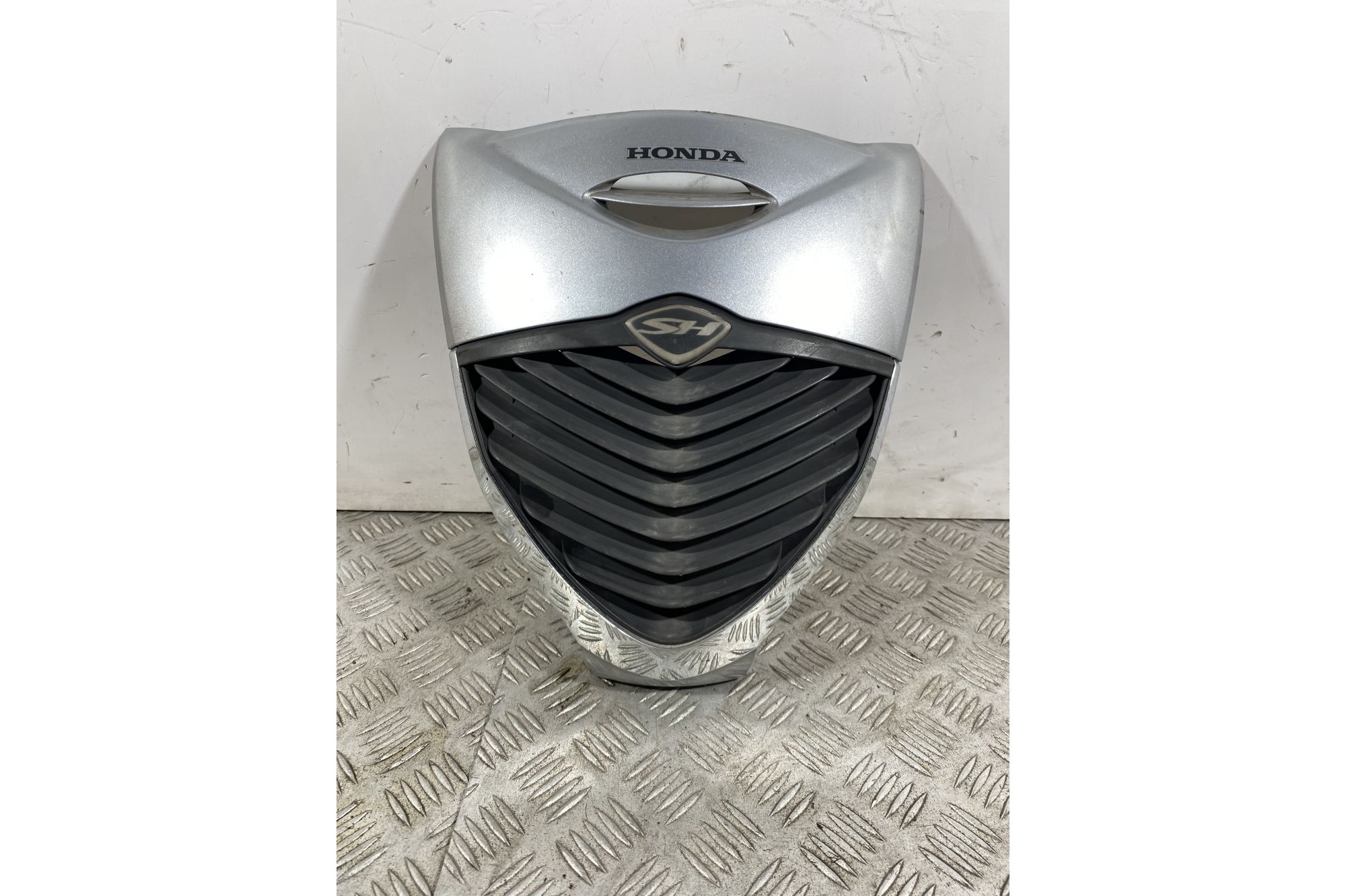 Carena Scudetto Anteriore Honda SH 125 / 150 ie Dal 2005 al 2008  1742201373901