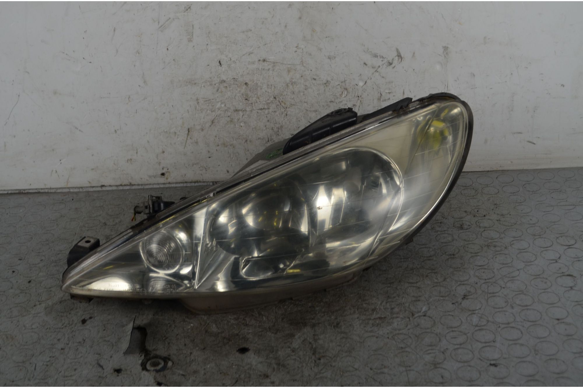 Faro Anteriore SX Peugeot 206  Dal 1998 al 2012 Cod 6205S9  1742202260521