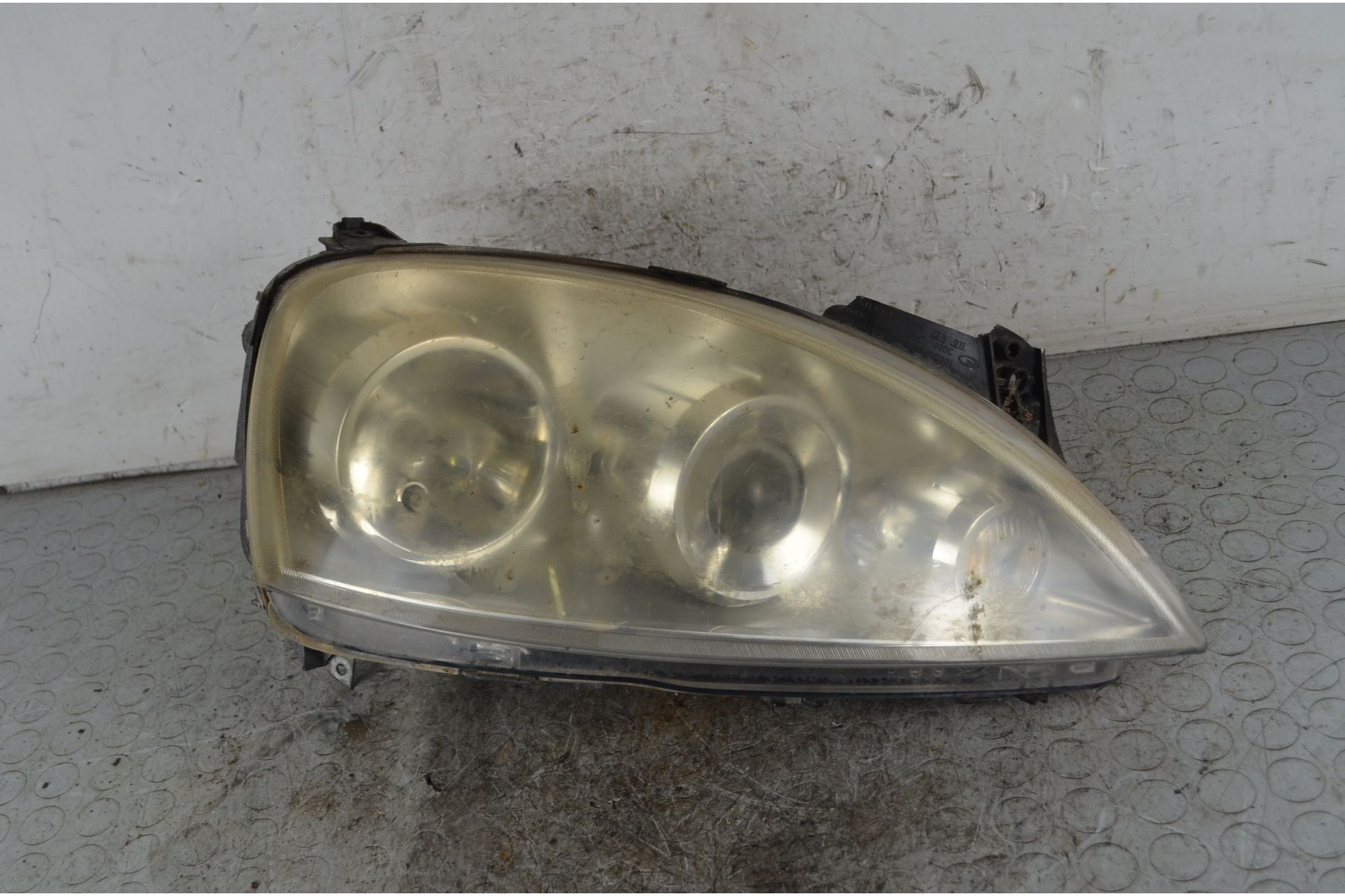 Faro Anteriore DX Opel Corsa C Dal 2000 al 2006 Cod 9196232  1742206617406