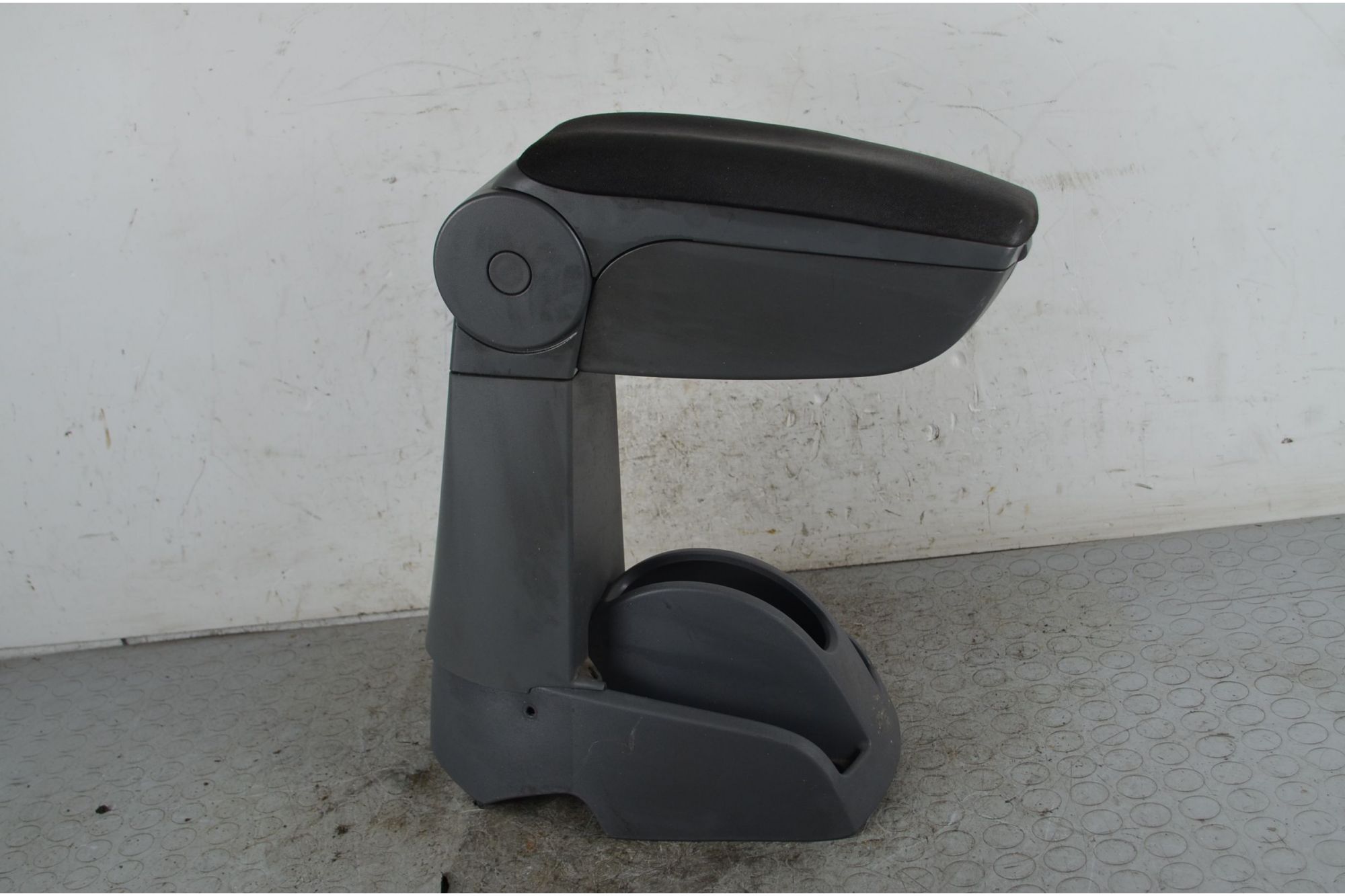 Bracciolo Citroen C1 Dal 2005 al 2012 Cod 58911-0H010  1742285103975