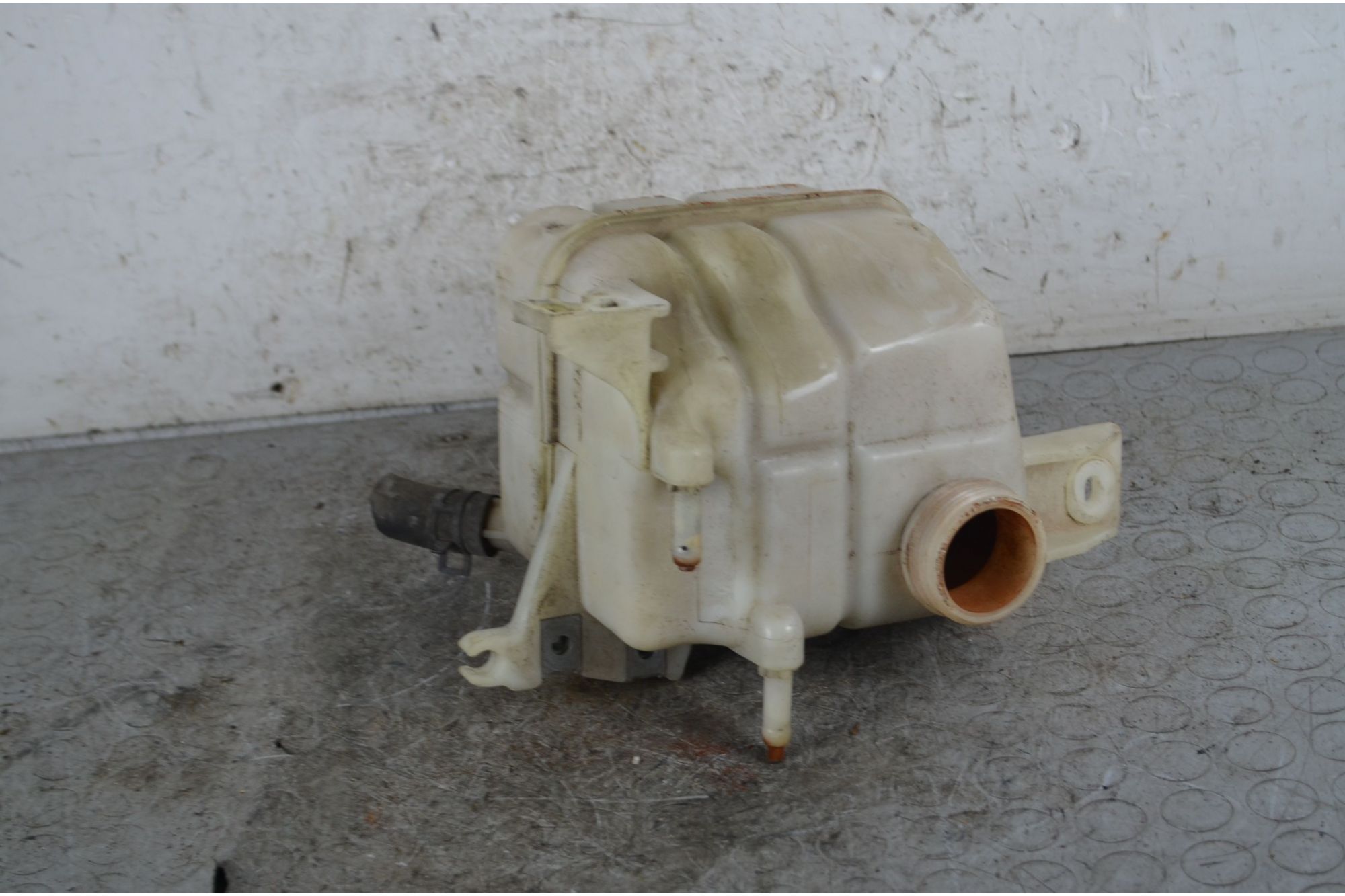 Vaschetta acqua radiatore Chevrolet Captiva Dal 2006 al 2011 Cod 96837836  1742303447203