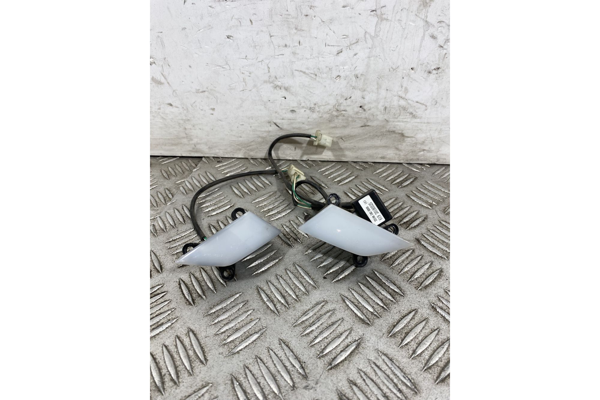 Faro Led Anteriore Centrale Peugeot Tweet 125 / 150 dal 2017 al 2020 COD 3314A-ZAG-0000  1742309252979