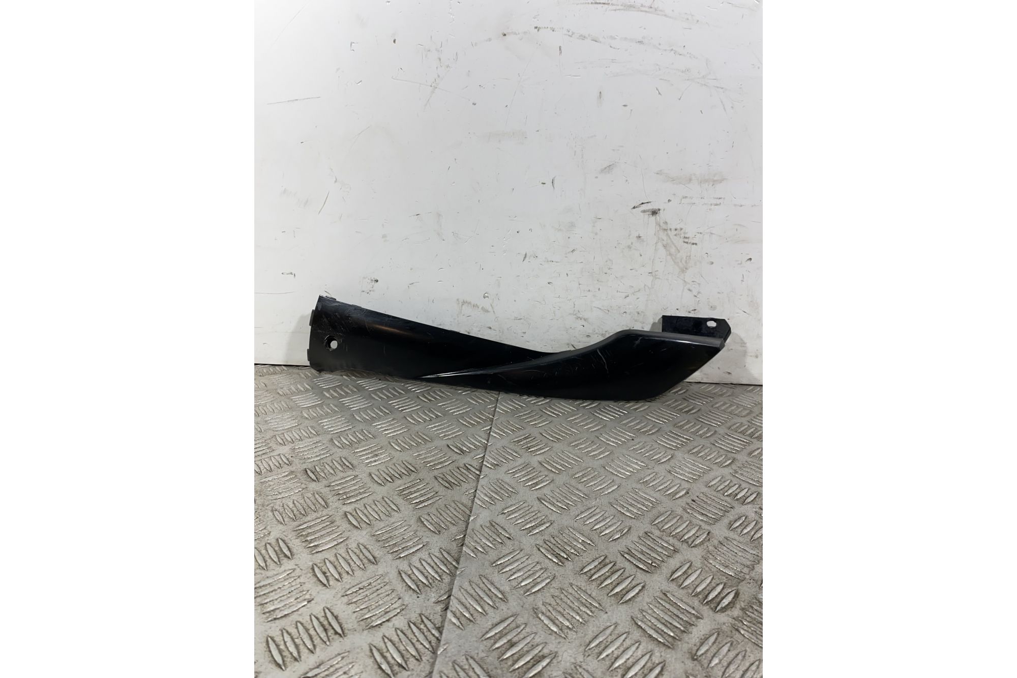 Carena Sottopedana Sinistro SX Peugeot Tweet 125 / 150 dal 2017 al 2020  1742311257955