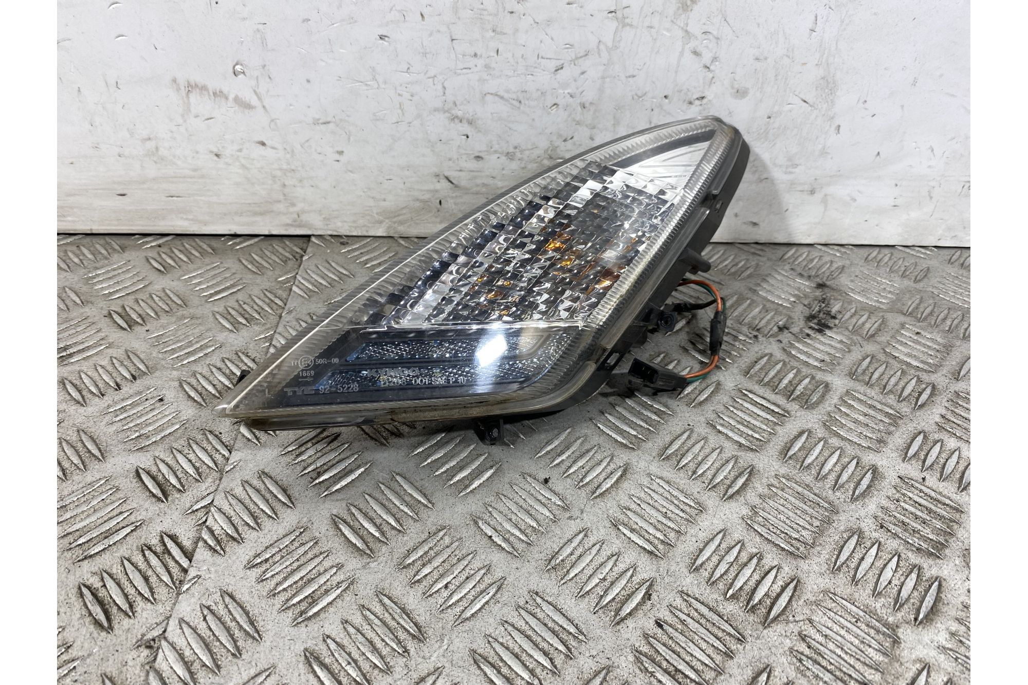 Freccia Anteriore Sinistra Sx Kymco People GT 300 Dal 2010 al 2017  1742315022061