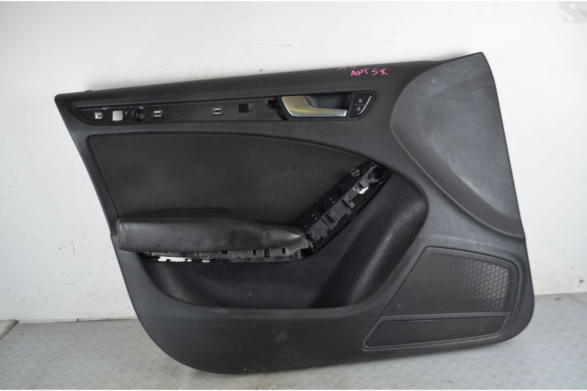 Pannello porta anteriore SX Audi A4 B8 Dal 2007 al 2013 Cod 8K0831051F  1742383802466