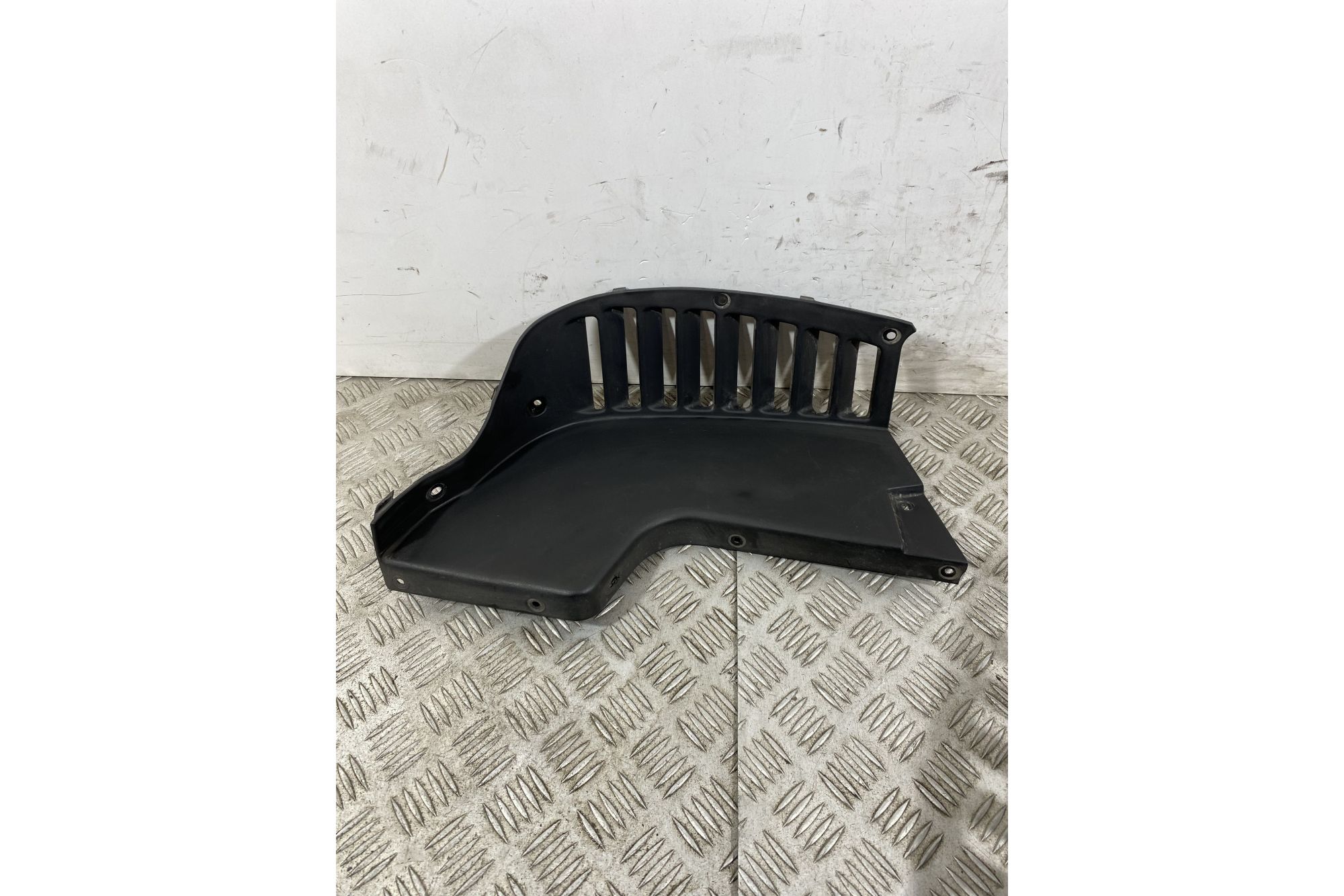 Carena Griglia Radiatore Sinistra Sx Qooder Quadro3 Dal 2015 Al 2018  1742393983711