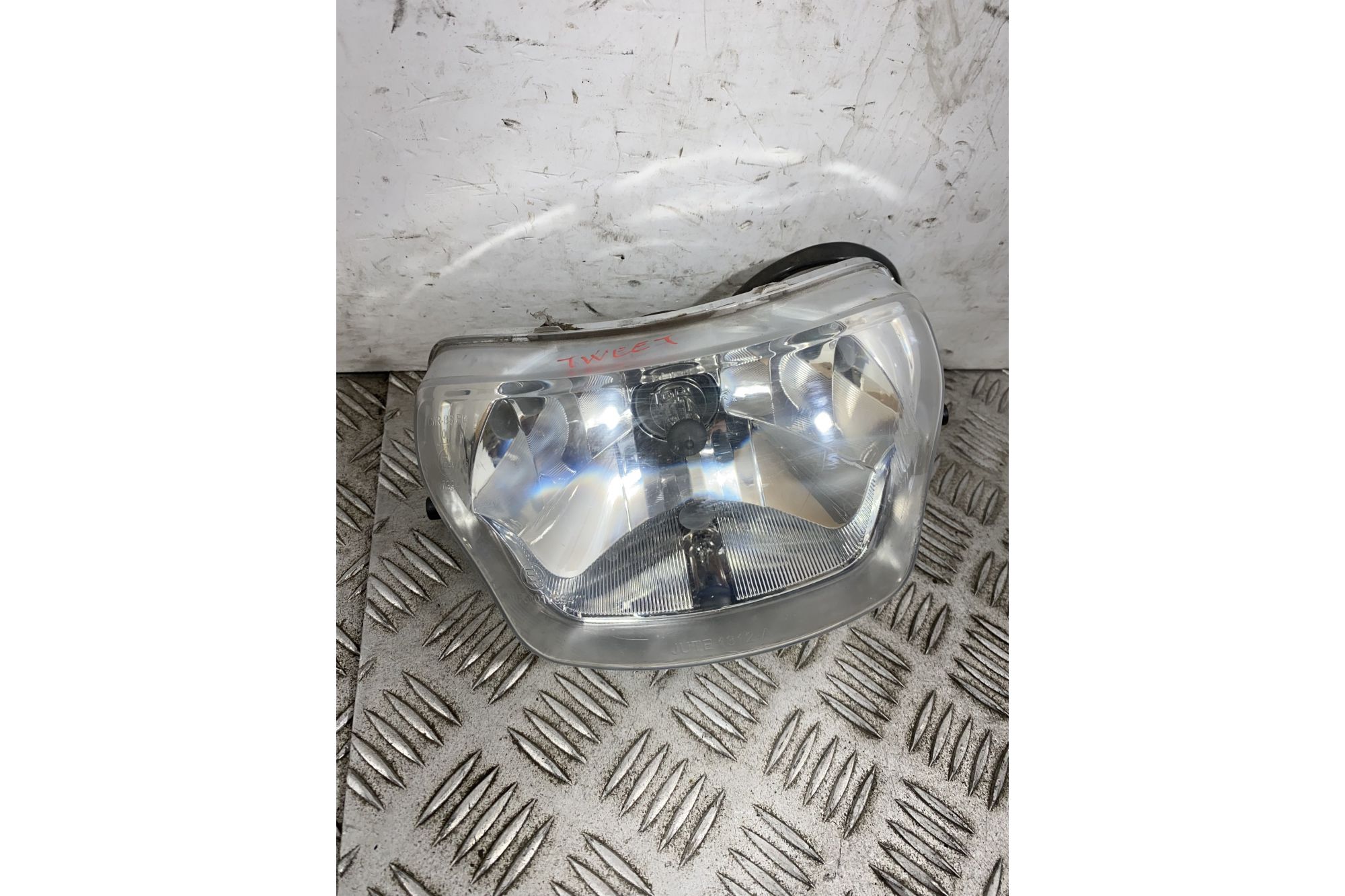 Faro Fanale Anteriore Peugeot Tweet 125 / 150 Dal 2017 al 2020  1742397002104