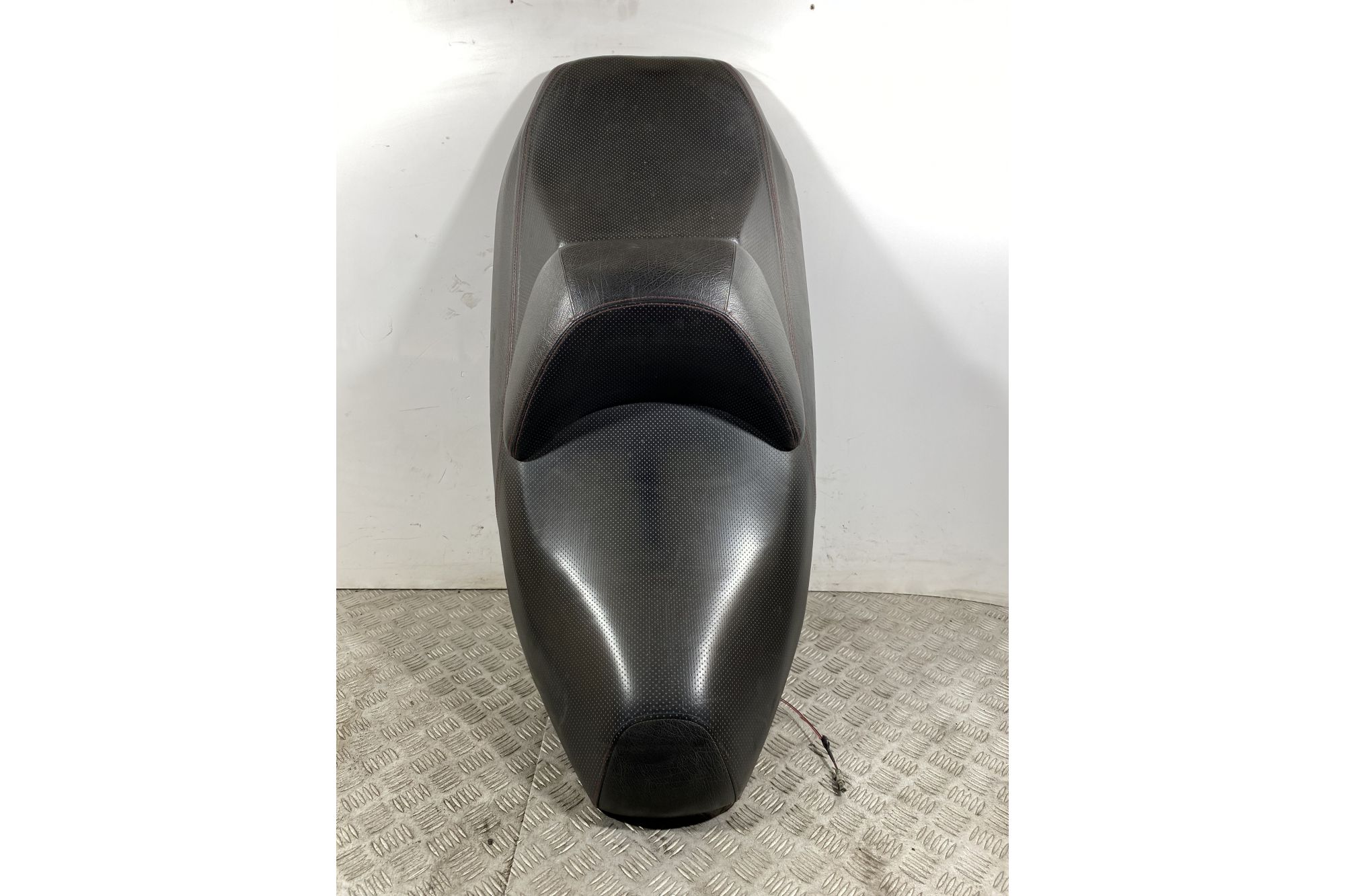 Sella Suzuki Burgman 400 K7 dal 2007 al 2013  1742398870689