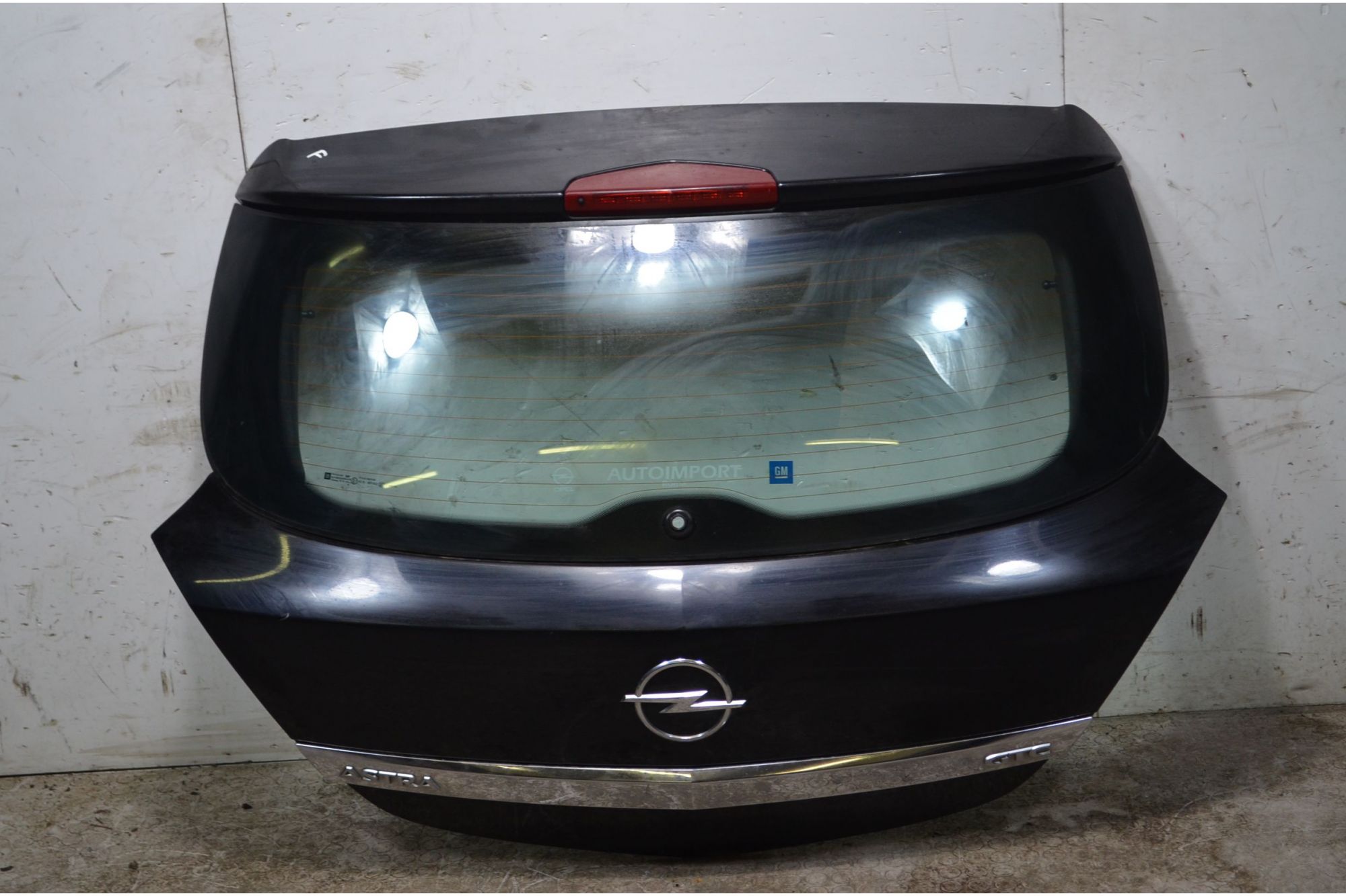 Portellone Bagagliaio Posteriore Opel Astra H GTC Dal 2004 al 2011 Cod 93184005  1742458053380