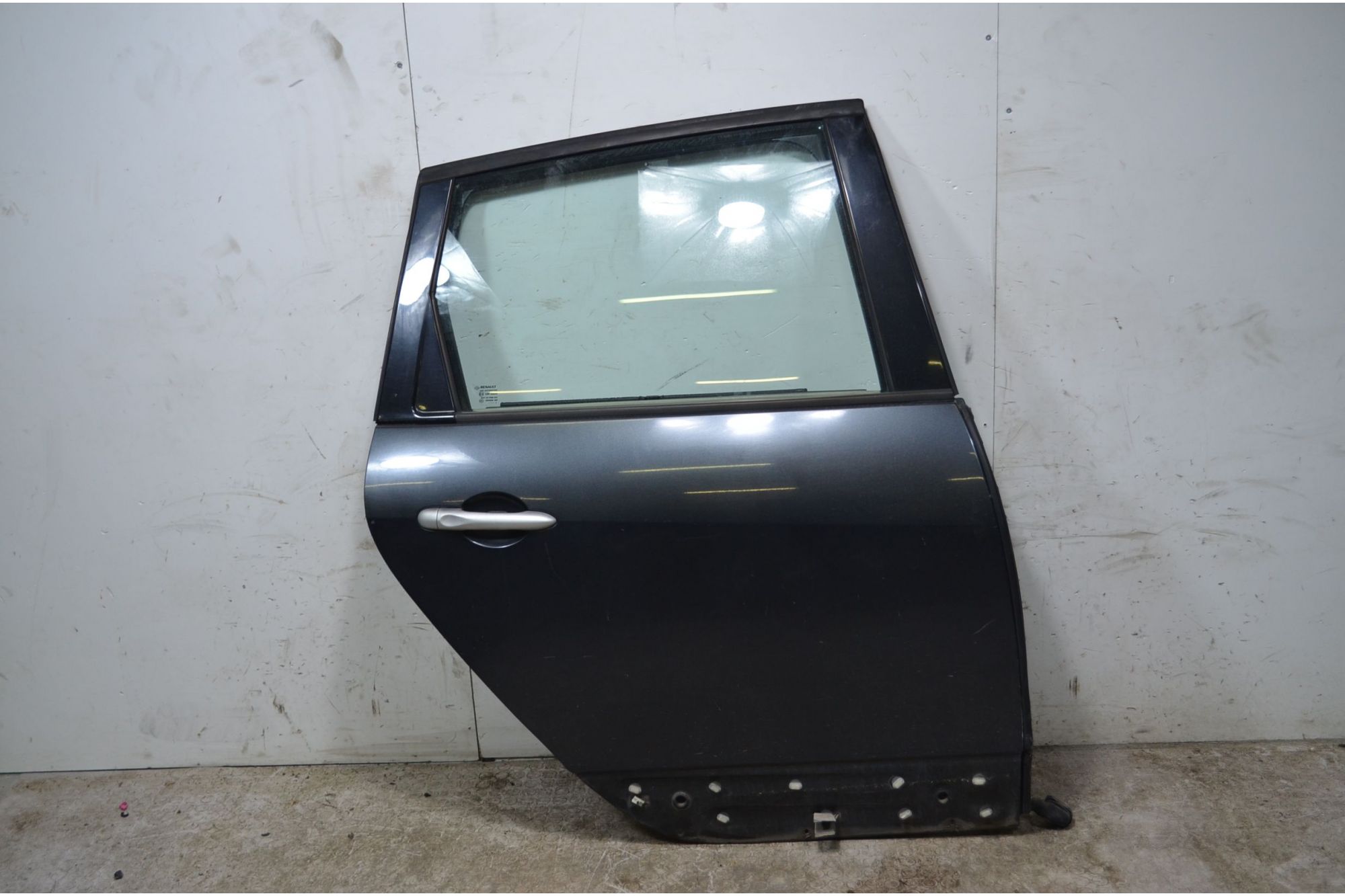 Portiera Sportello Posteriore DX Renault Scenic Dal 2009 al 2016 Cod 821009283R  1742460323419
