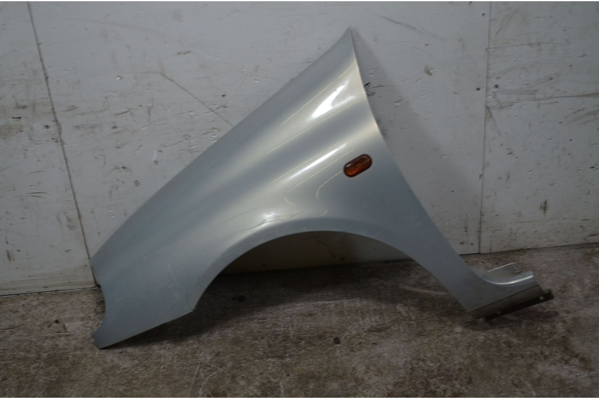 Parafango Anteriore SX Renault Clio II Dal 2001 al 2010 Cod 7701473448  1742466309080