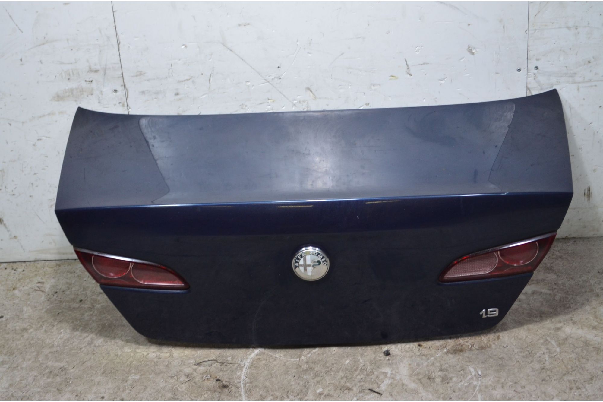 Portellone bagagliaio posteriore Alfa Romeo 159 Dal 2005 al 2013 Cod 60688372  1742468184647