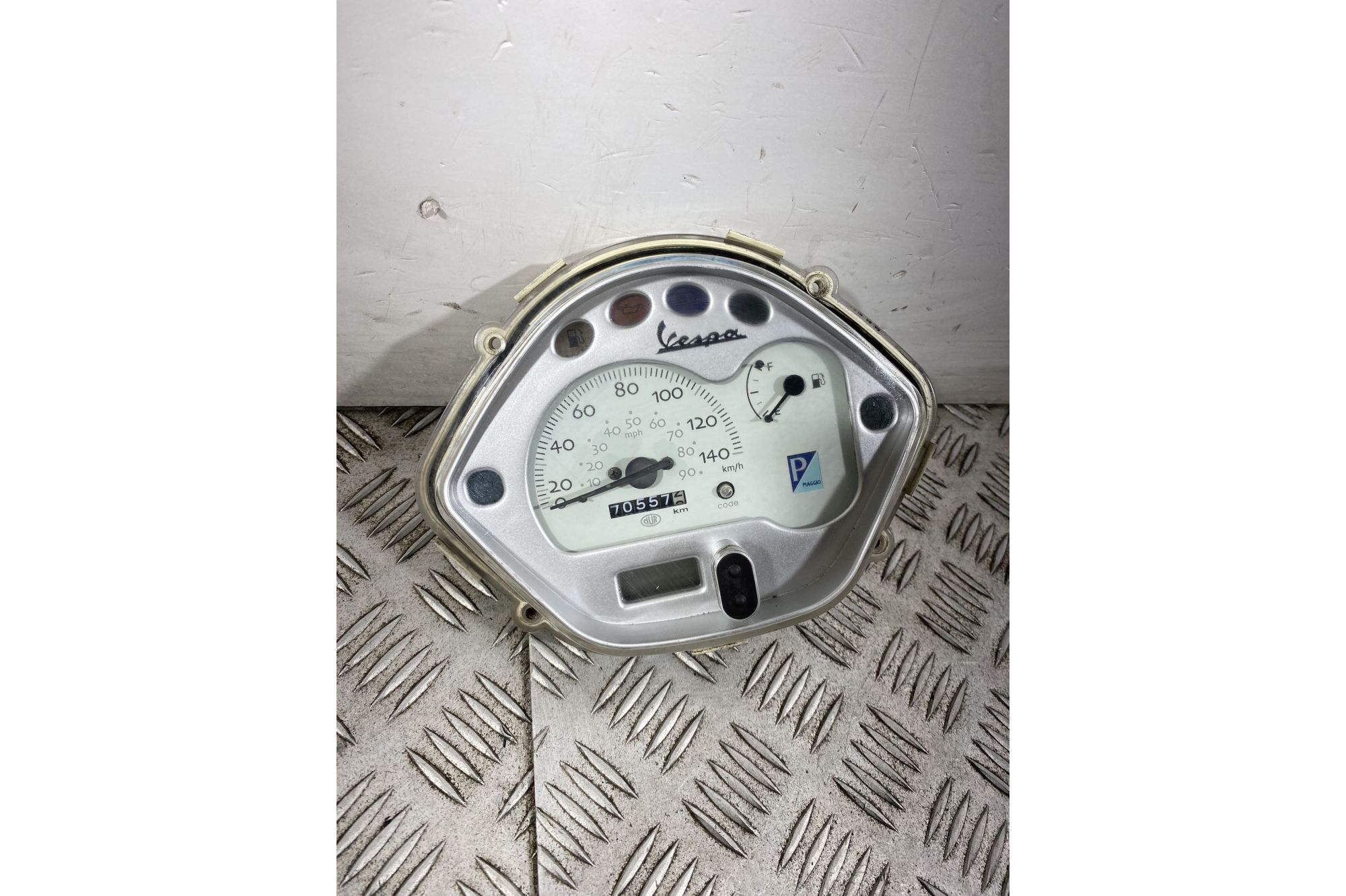 Strumentazione Contachilometri Piaggio Vespa LX 125 / 150 Dal 2012 al 2013 KM 70557  1742471511324