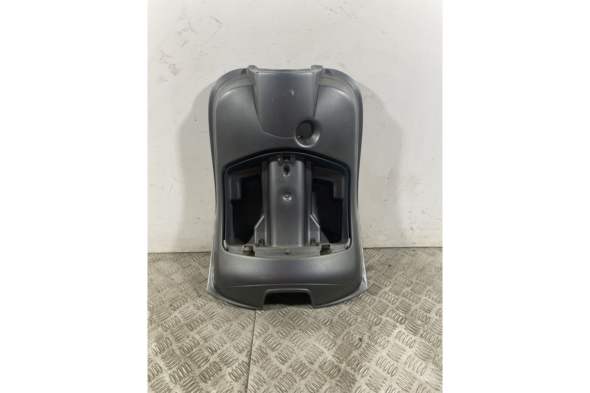 Carena Retroscudo Piaggio Vespa LX 125 / 150 Dal 2012 al 2013  1742484692768