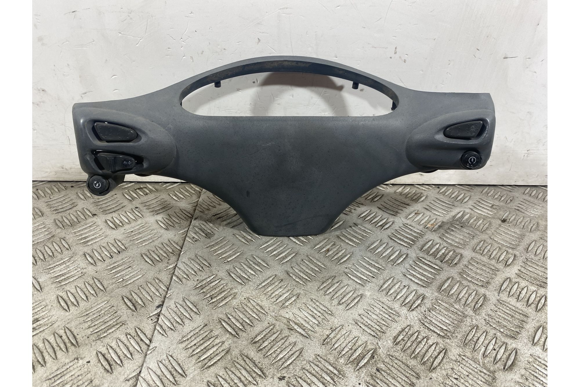 Carena Coprimanubrio Portastrumentazione Piaggio Liberty 125 / 150 Dal 1997 Al 2003  1742486586201