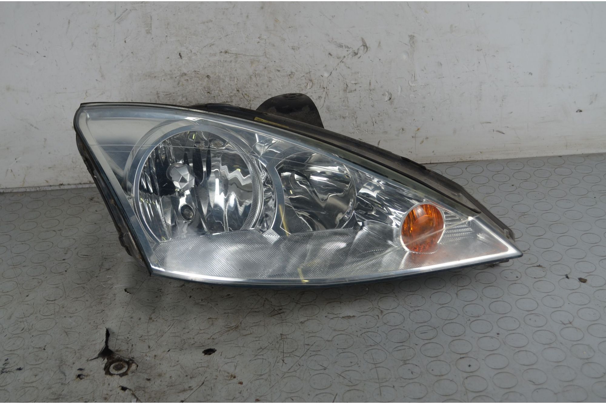 Faro Anteriore DX Ford Focus Dal 1998 al 2005 Cod 1152095  1742802788883