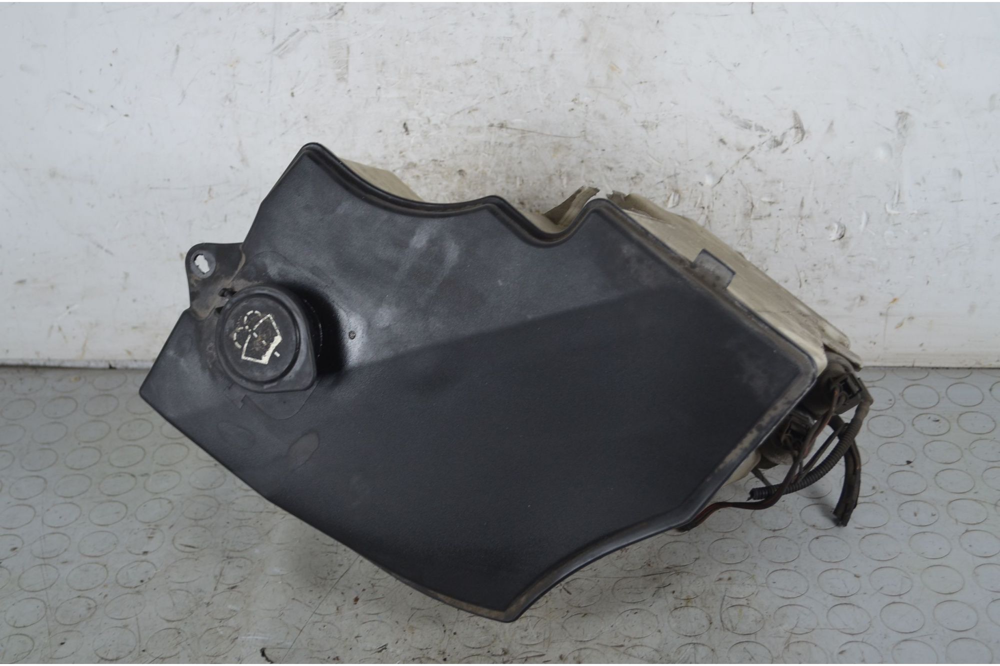 Vaschetta Acqua Tergicristalli BMW X3 E83 Dal 2003 al 2010 Cod 6166-3403211  1742812611621