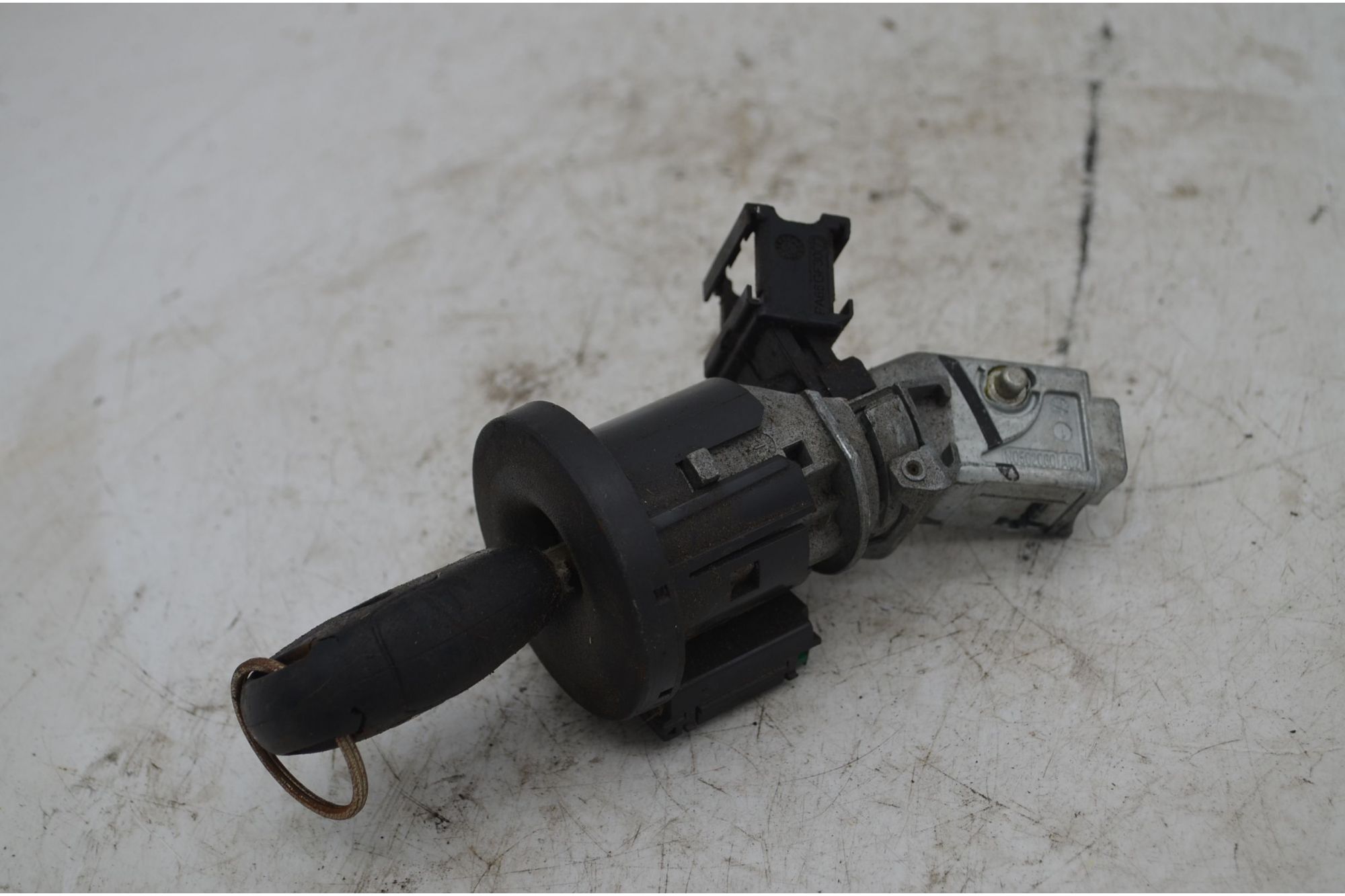 Blocchetto Chiave Avviamento Renault Modus Dal 2004 al 2013 Cod N0502060  1742816835856