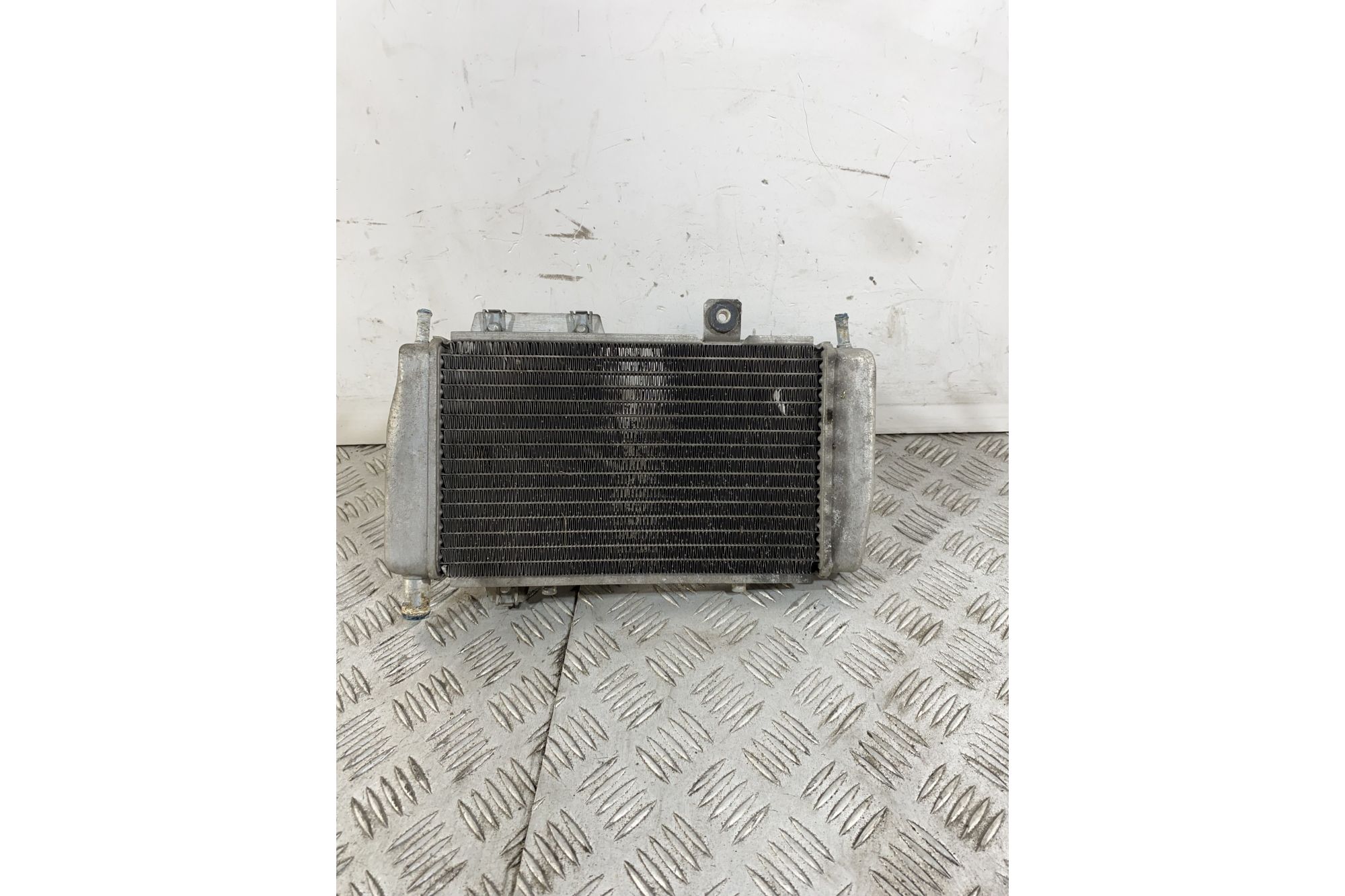 Radiatore Con Elettroventola Gilera Runner 125 2T Dal 1999 Al 2000  1742823851818