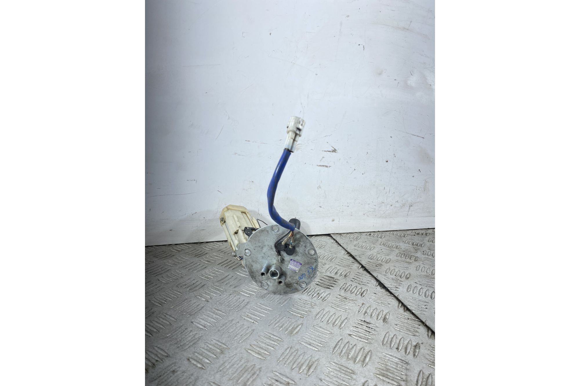 Pompa Benzina Suzuki Burgman 400 K7 dal 2007 al 2013 COD 15100-05H00  1742825666212