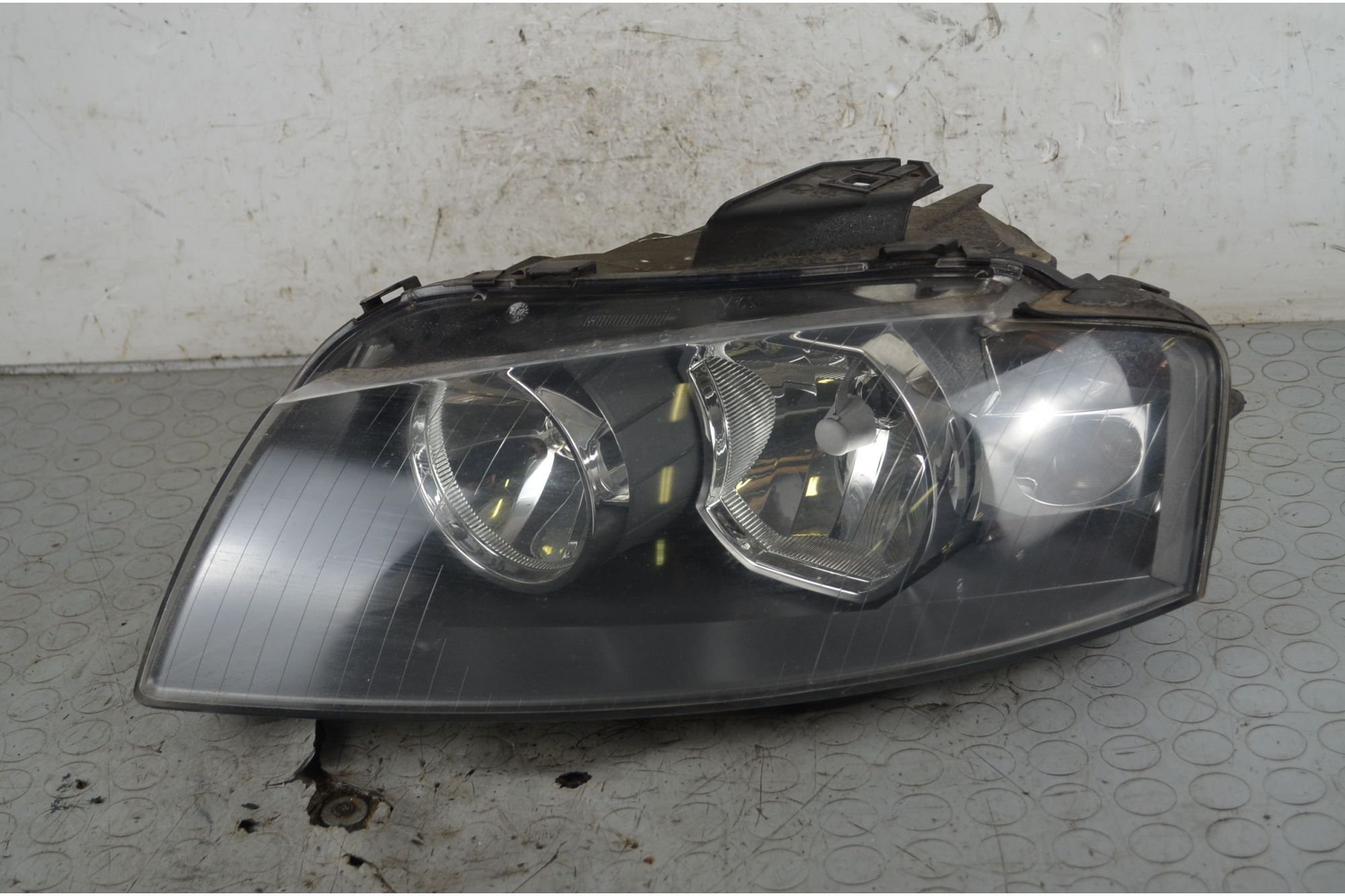 Faro Anteriore SX Audi A3 8P Dal 2003 al 2013 Cod 8P0941003BQ  1742888502038