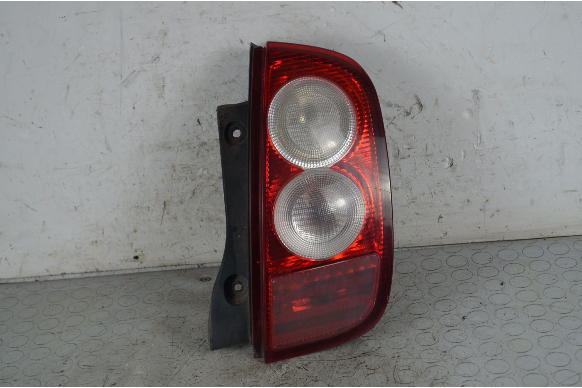Fanale stop posteriore DX Nissan Micra K12 Dal 2002 al 2006 Cod 26550AX720  1742891848758