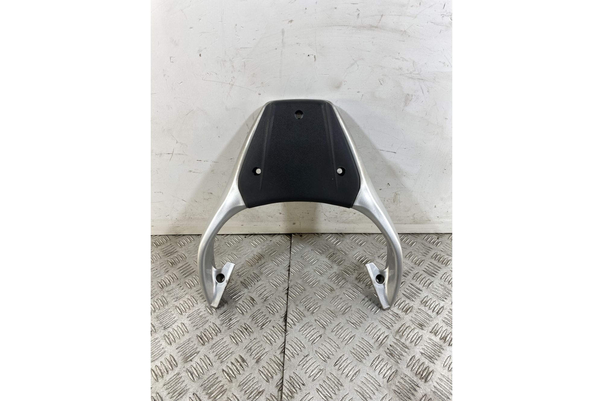 Maniglione Portapacchi Piaggio Beverly 300 dal 2011 al 2018  1742895220307