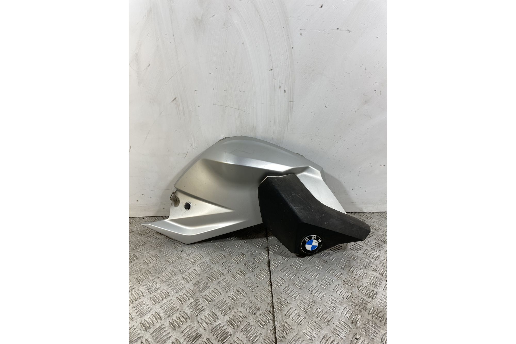 Carena Fianchetto Serbatoio Anteriore Destro DX BMW F800 R Dal 2009 Al 2011  1742915437616