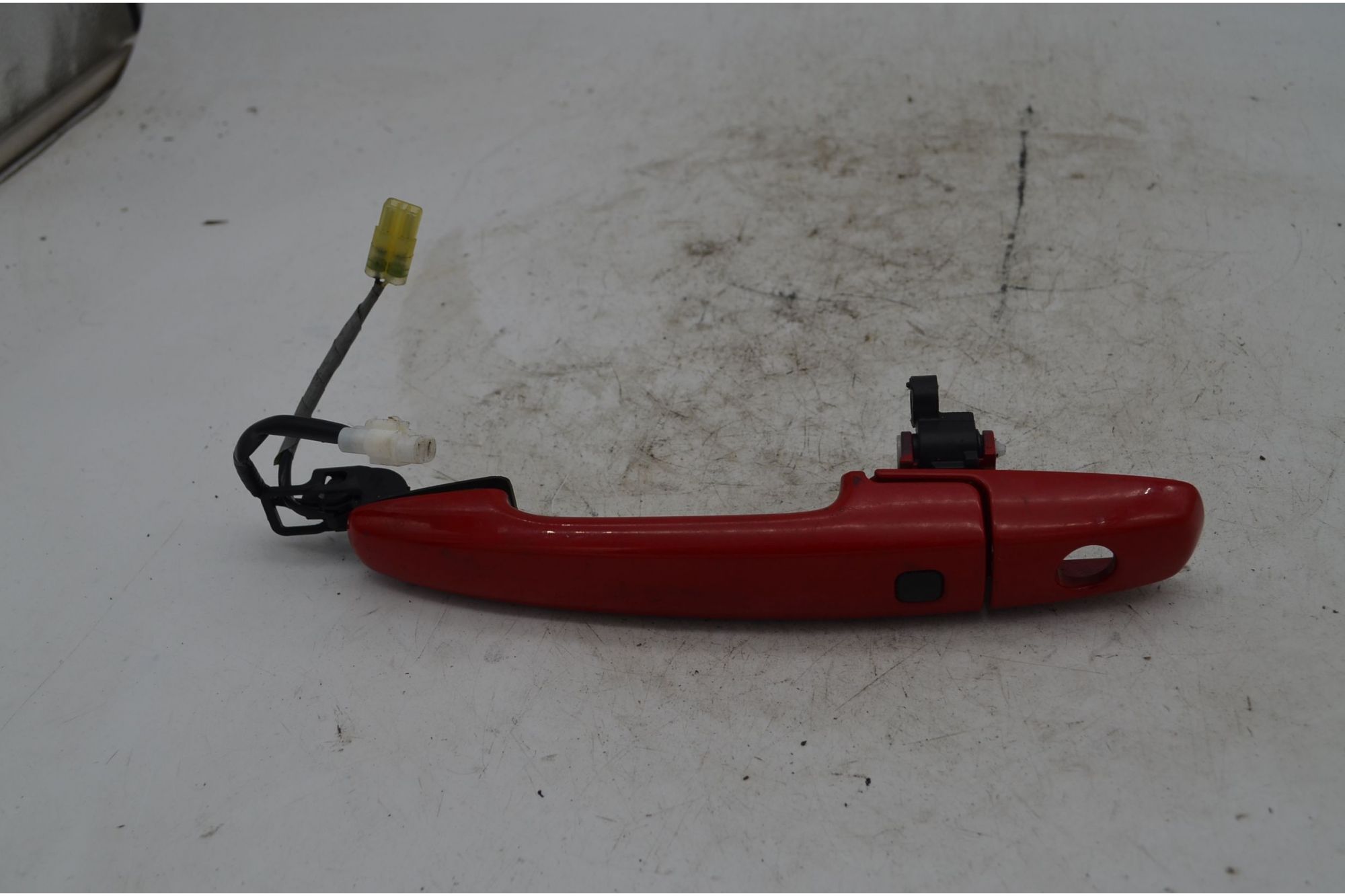 Maniglia esterna anteriore SX Suzuki Swift Dal 2017 al 2024 Cod 8282162R21ZMV  1742918595313