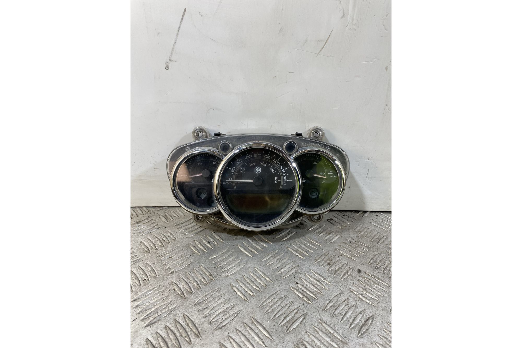 Strumentazione Contachilometri Piaggio Beverly 300 dal 2011 al 2018 KM 50952  1742996070580