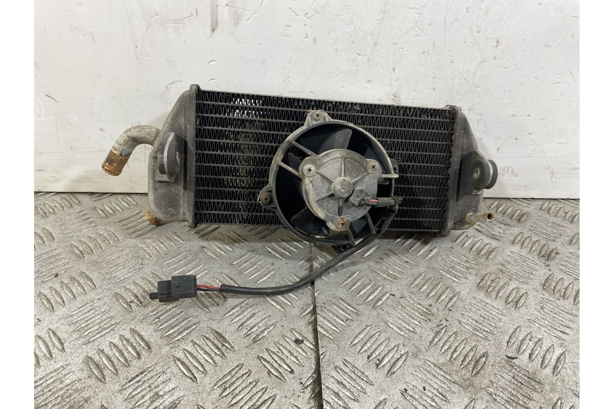 Radiatore Con Elettroventola Yamaha X-Max XMax 250 IE Dal 2005 al 2009  1743156974137
