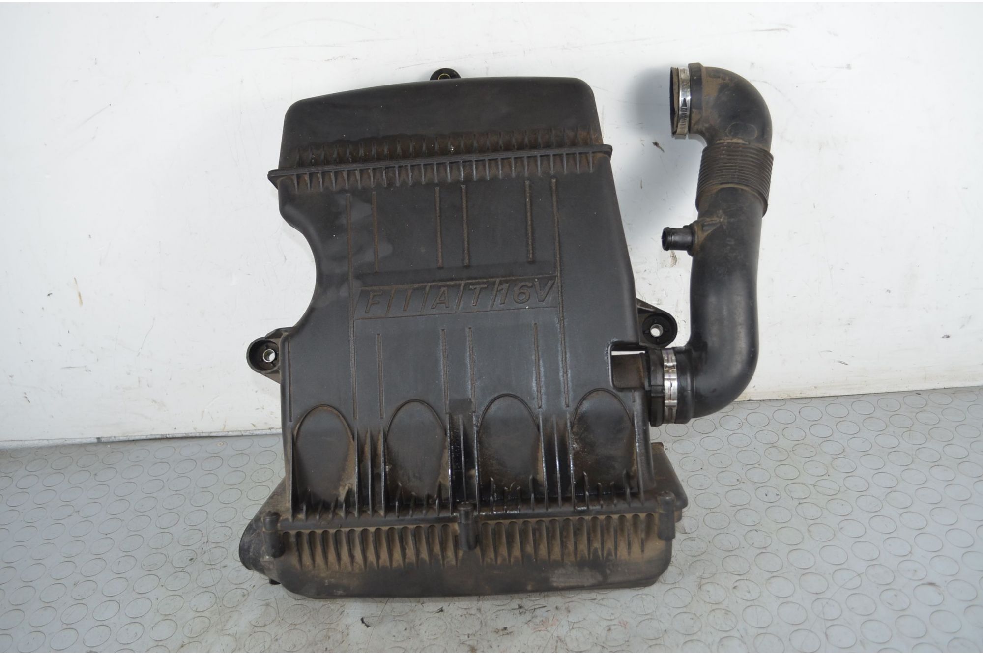 Scatola Filtro Aria Fiat Punto 188 Dal 1999 al 2011 Cod 735275091  1743406780457