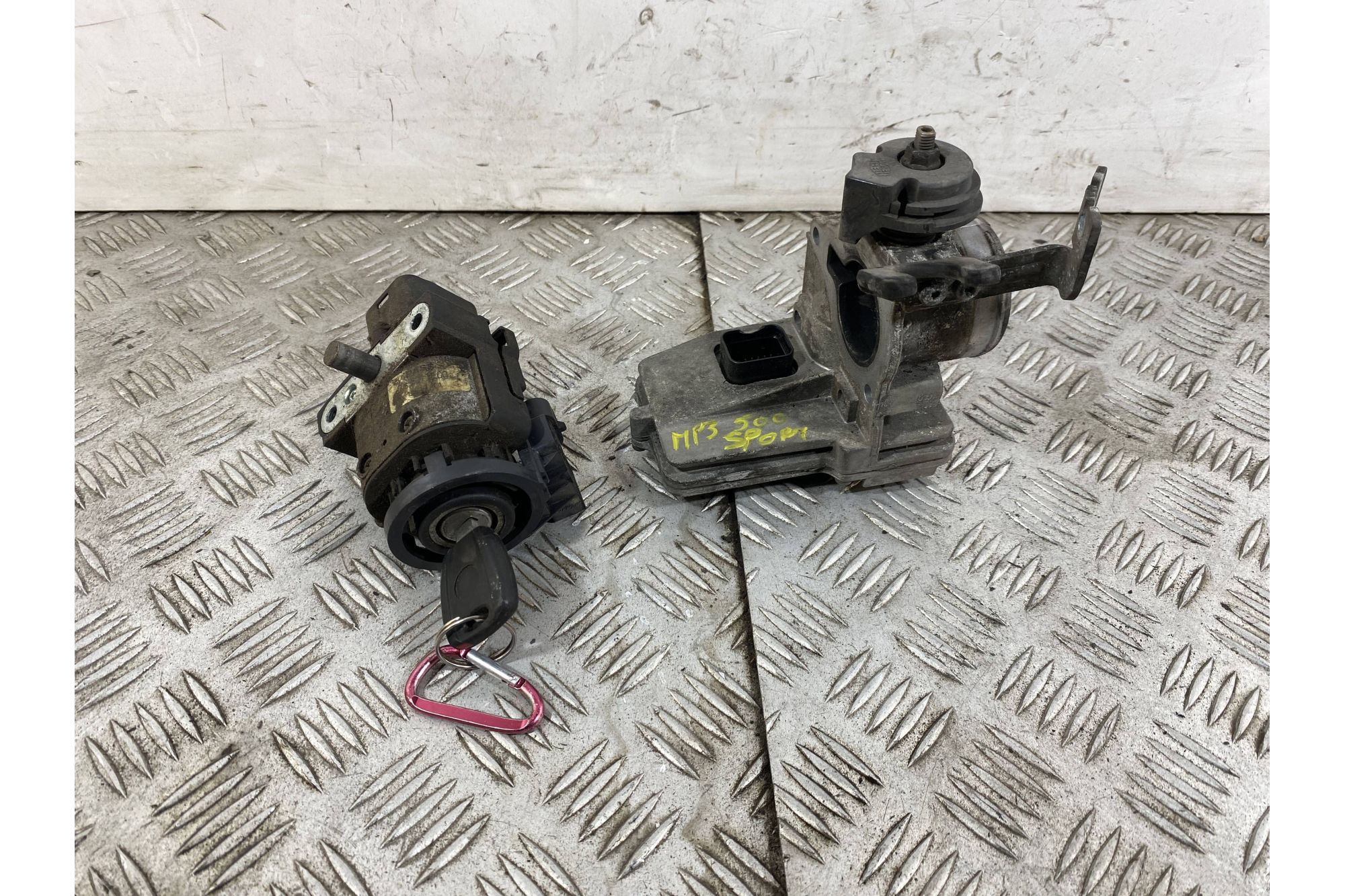 Kit Chiave Piaggio MP3 500 Sport IE Dal 2016 Al 2018 Cod CM078511  1743597592419
