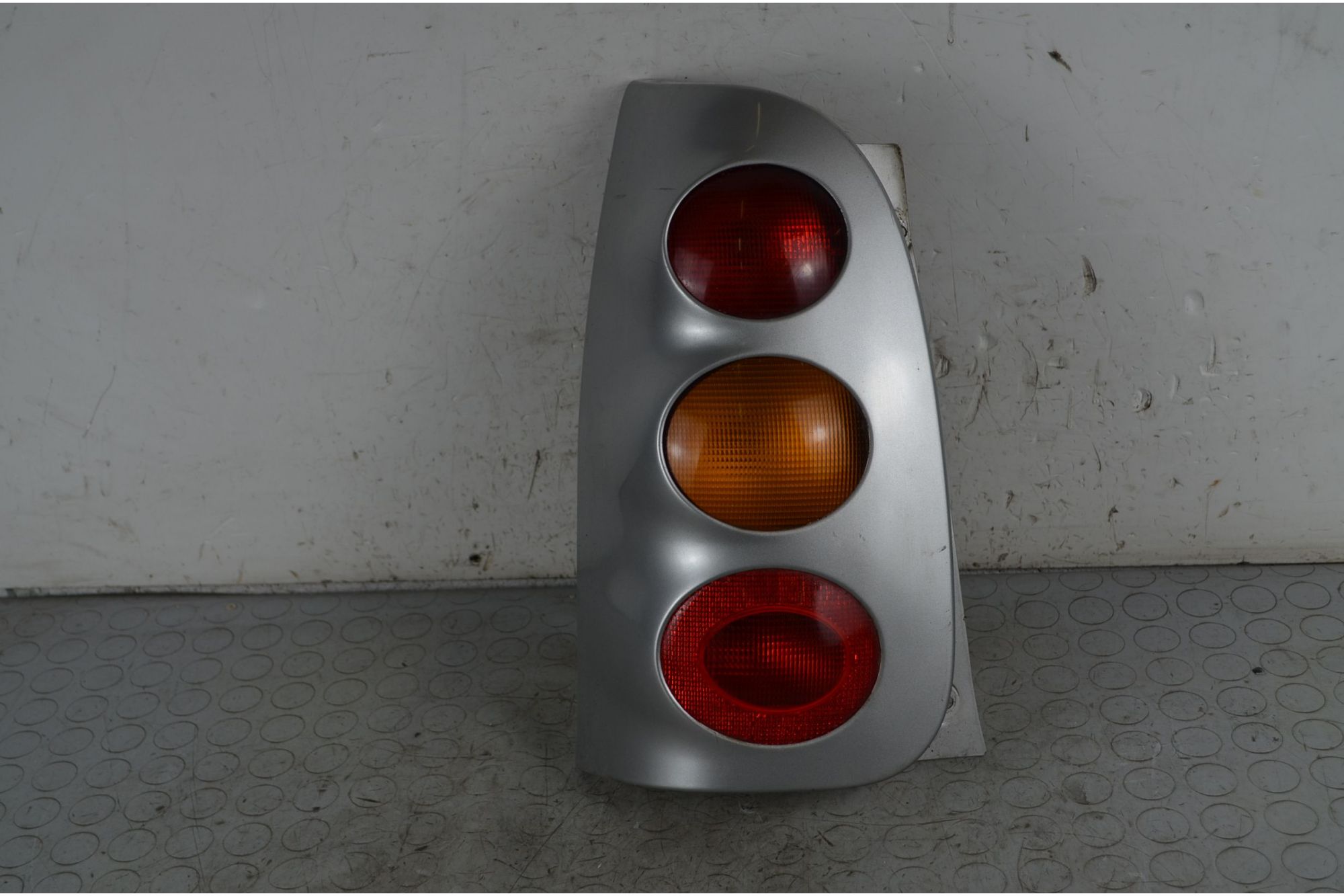 Fanale Stop Posteriore SX Smart ForTwo W450 Dal 1998 al 2007 Cod Q0013202V001000000  1743768928078
