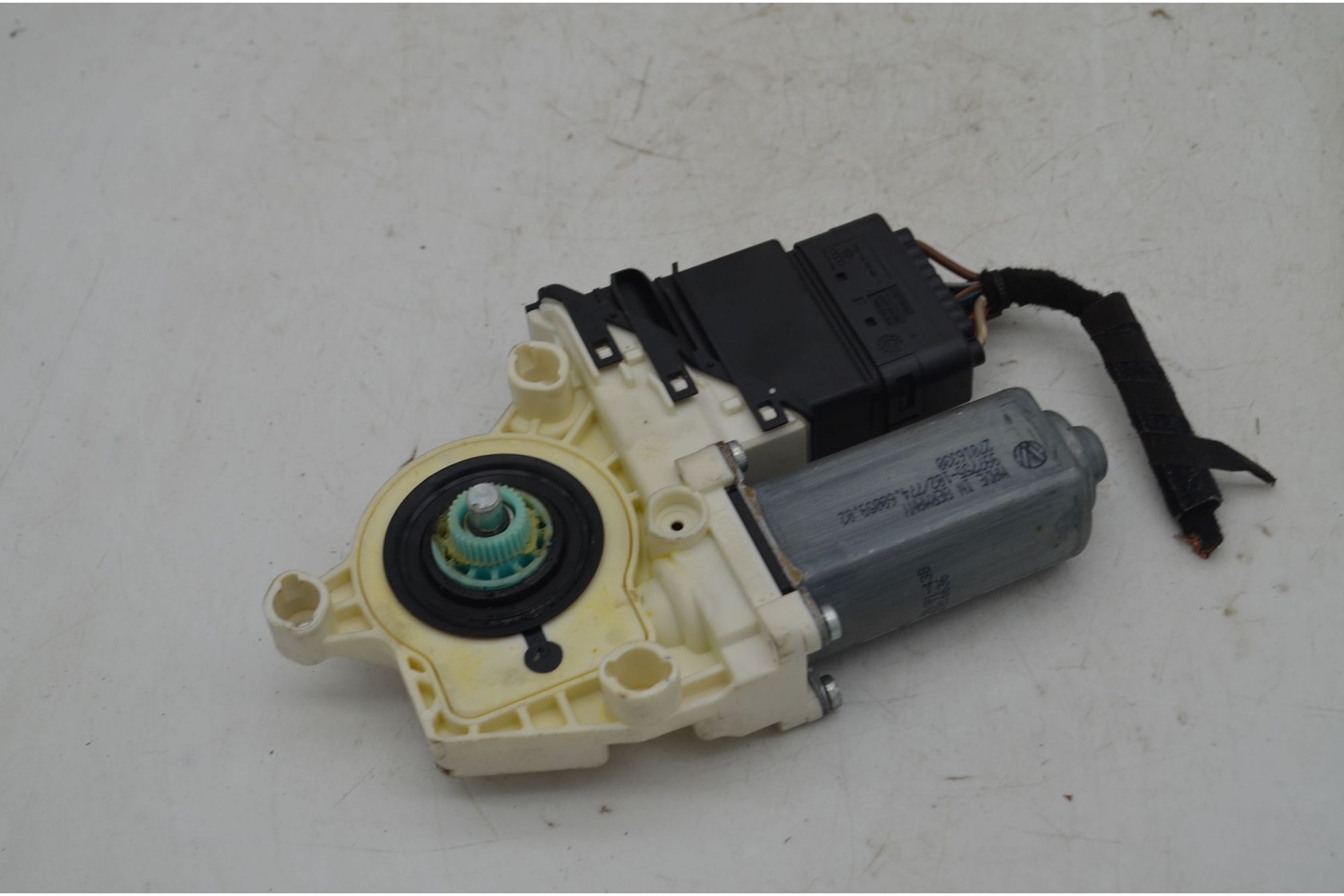 Motorino Alzavetri Posteriore DX Volkswagen Golf V Dal 2003 al 2009 Cod 997755-102  1743775550088