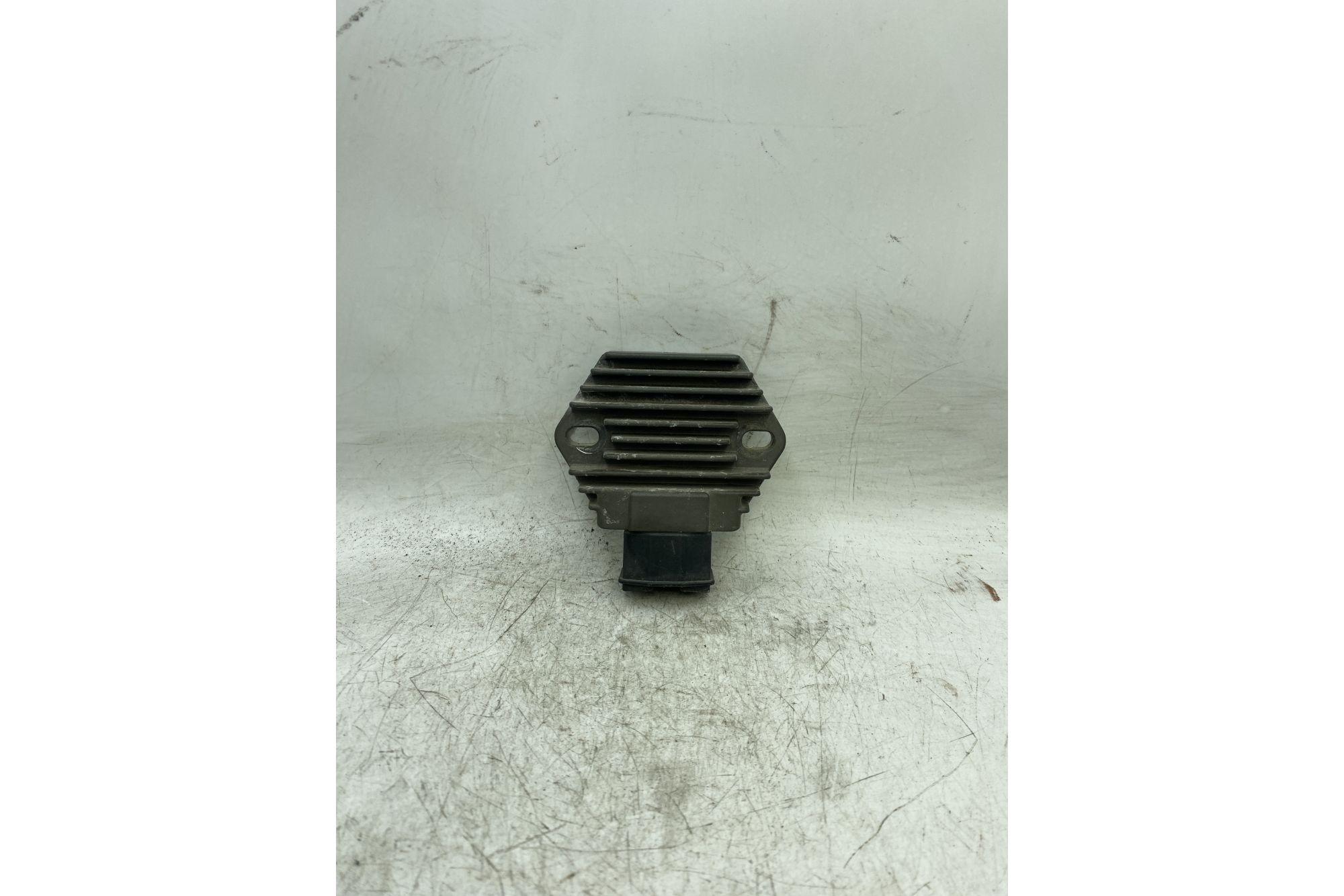 Regolatore Di Tensione Honda Hornet 600 Dal 2005 Al 2006 COD 434400300  1744036211632