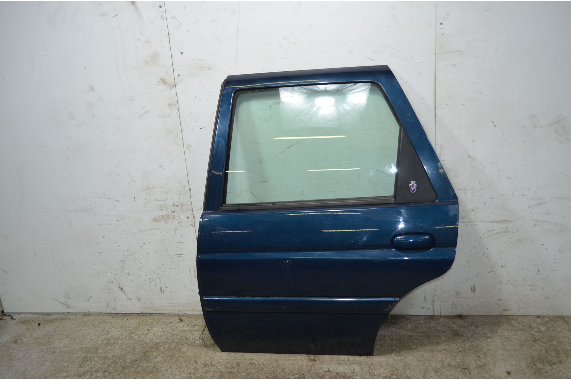 Portiera Sportello Posteriore SX Ford Escort Dal 1995 al 2000 Cod 1055100  1744093949677