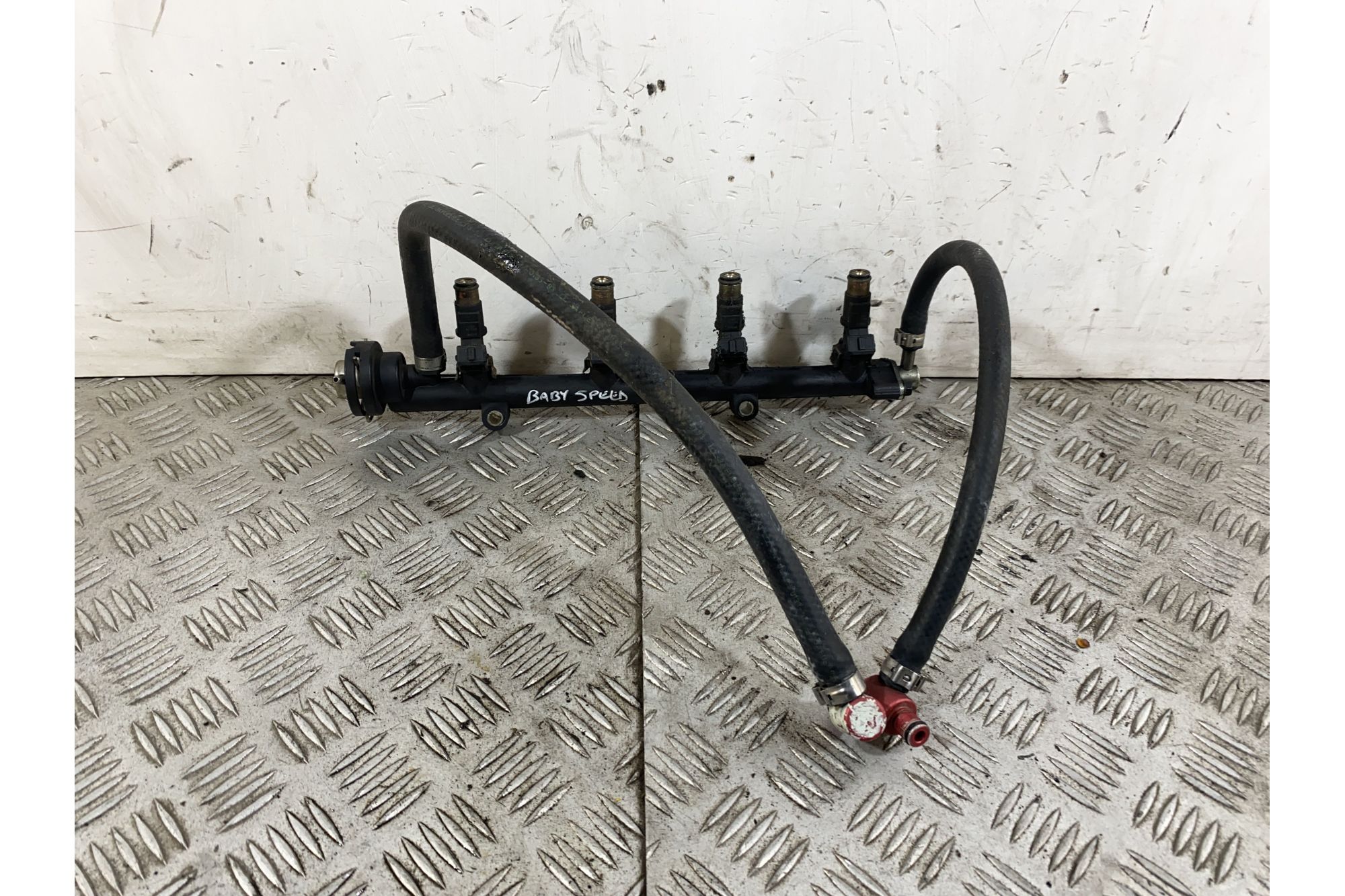 Flauto Iniettori Triumph Baby Speed 600 Dal 2002 al 2003  1744096821840