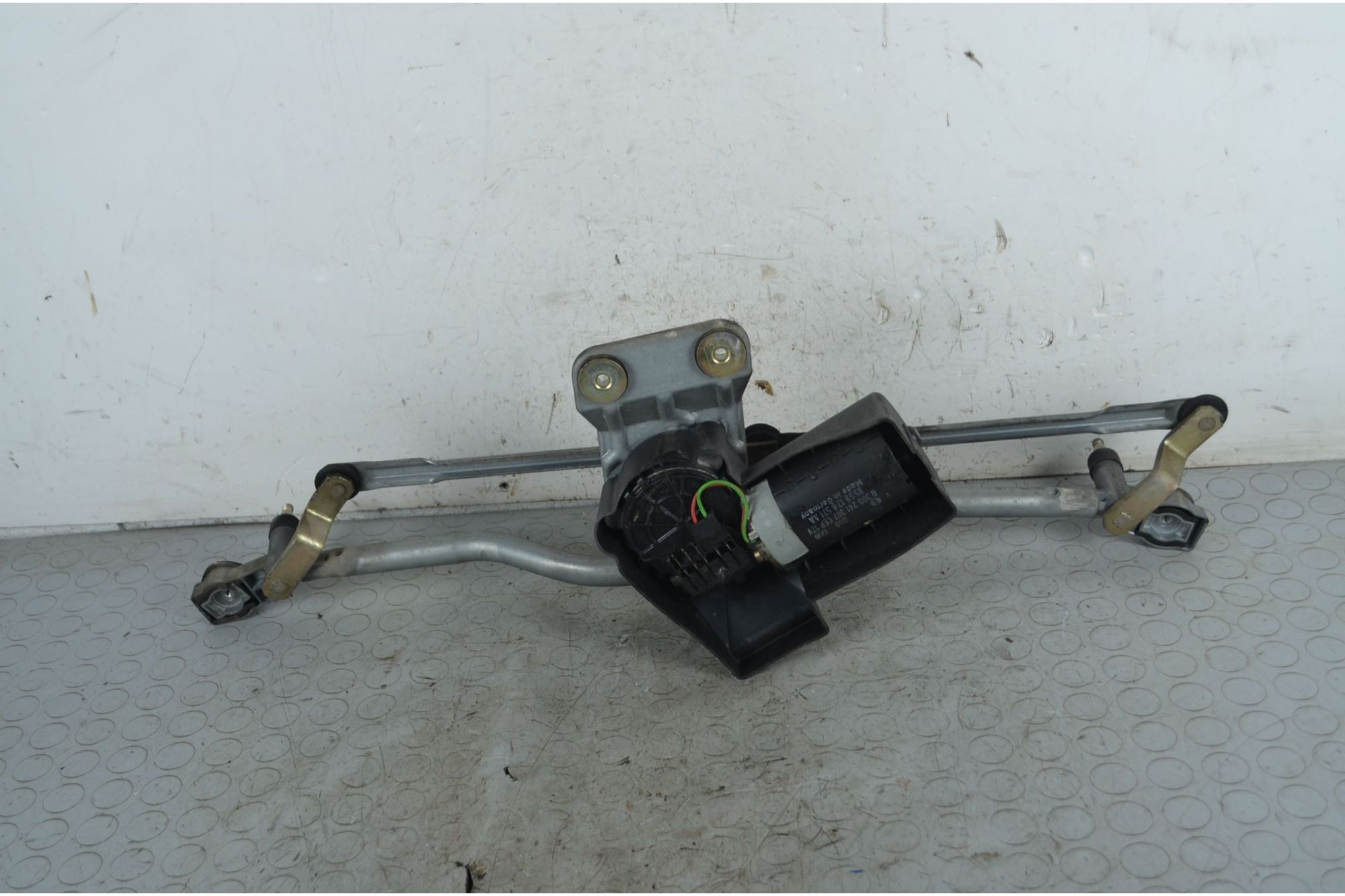 Motorino Tergicristalli Anteriore Ford Escort Dal 1995 al 2000 Cod 0390241307  1744101154901