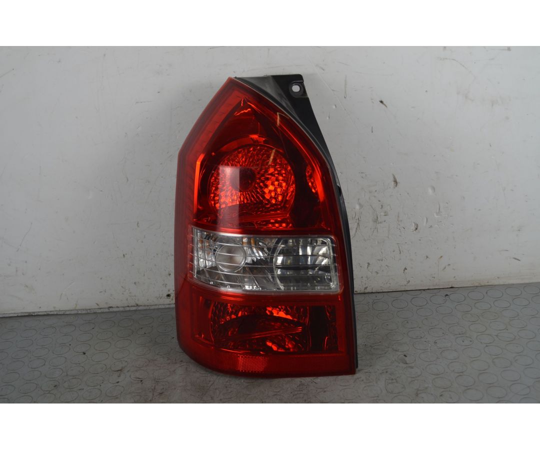 Fanale Stop Posteriore SX Hyundai Tucson Dal 2004 al 2009 Cod 924012E010 1744181979678 Fanale Stop Posteriore SX Hyundai Tucson Dal 2004 al 2009 Cod 924012E010 1744181979678