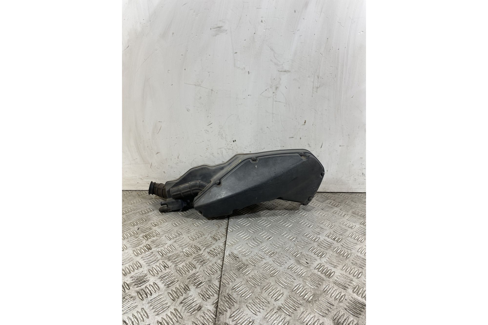 Scatola Filtro Aria Airbox Suzuki Sixteen 125 / 150 Dal 2007 al 2014  1744183649579